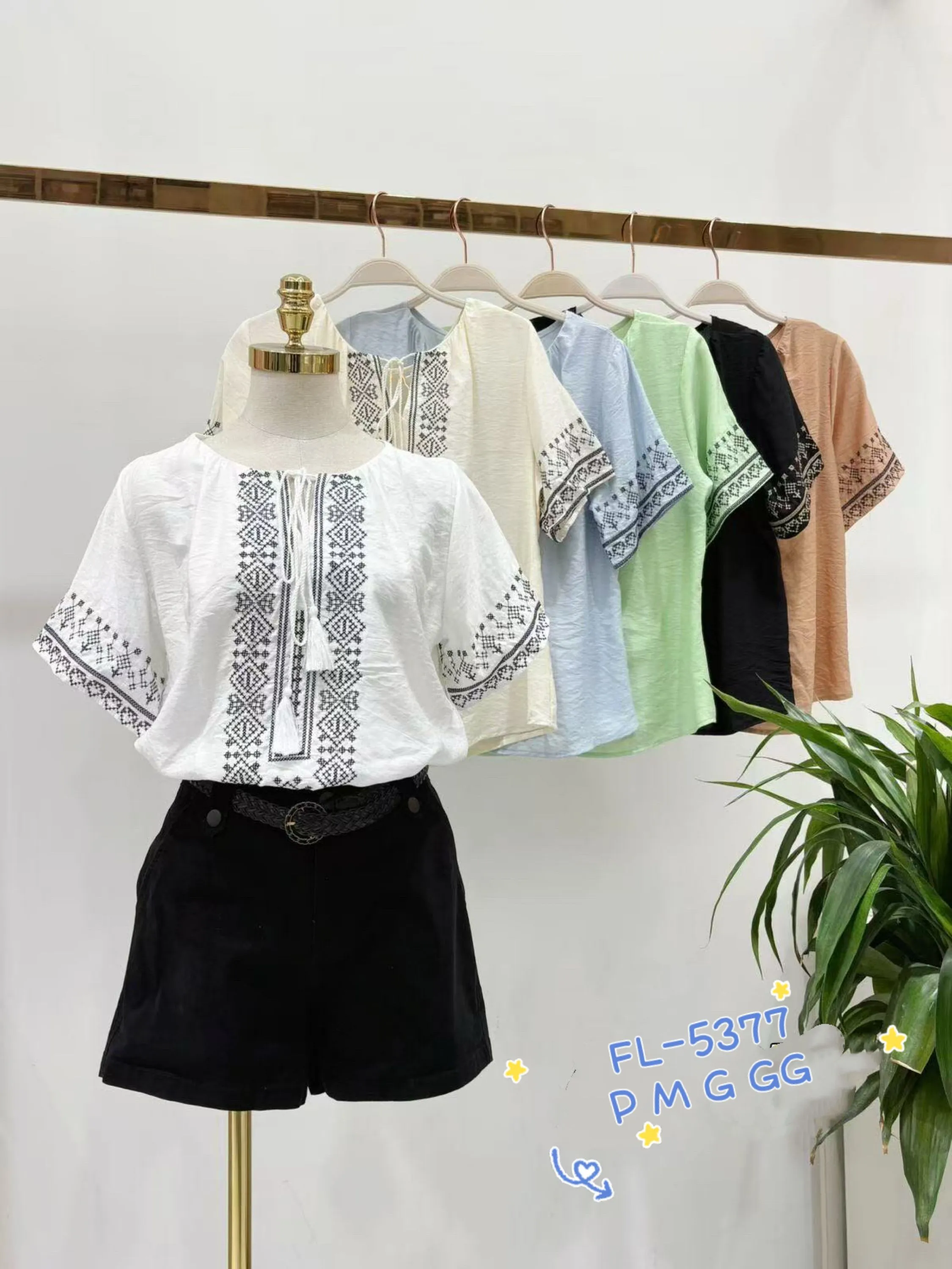 Blusa de Viscolinho com bordado importado 5377