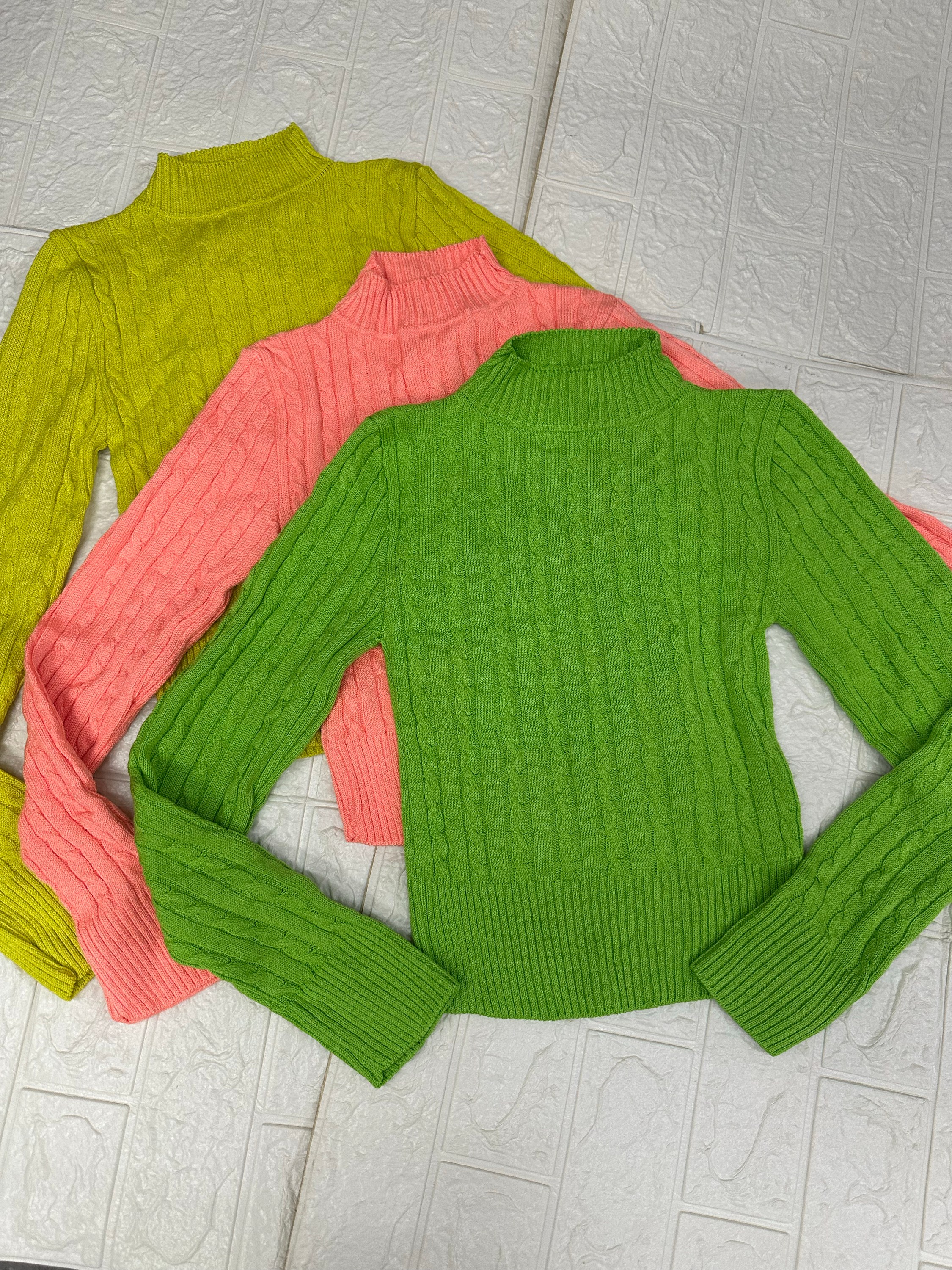 Blusa cropped de modal promoção