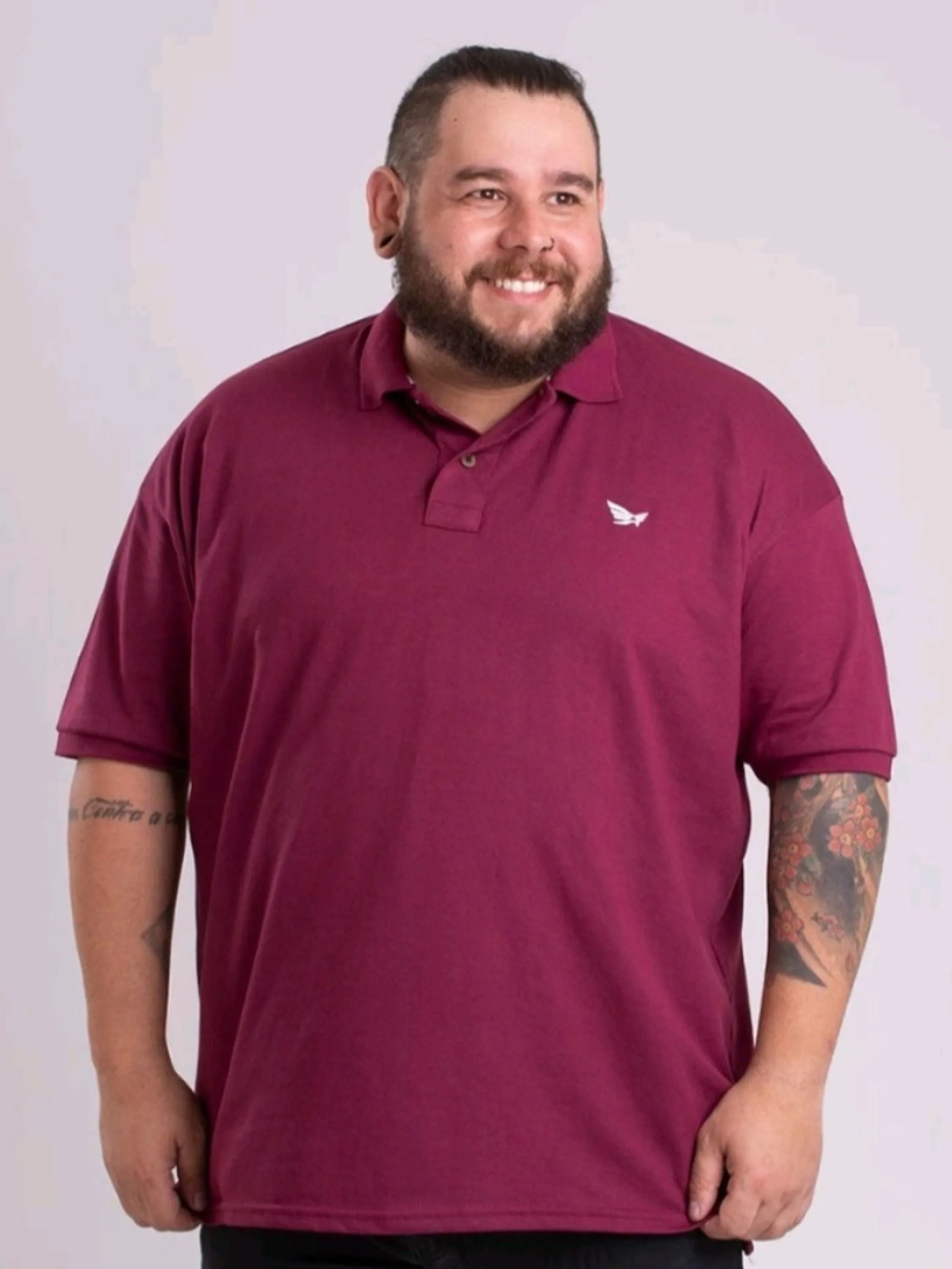 Polo plus size bordada masculina pique