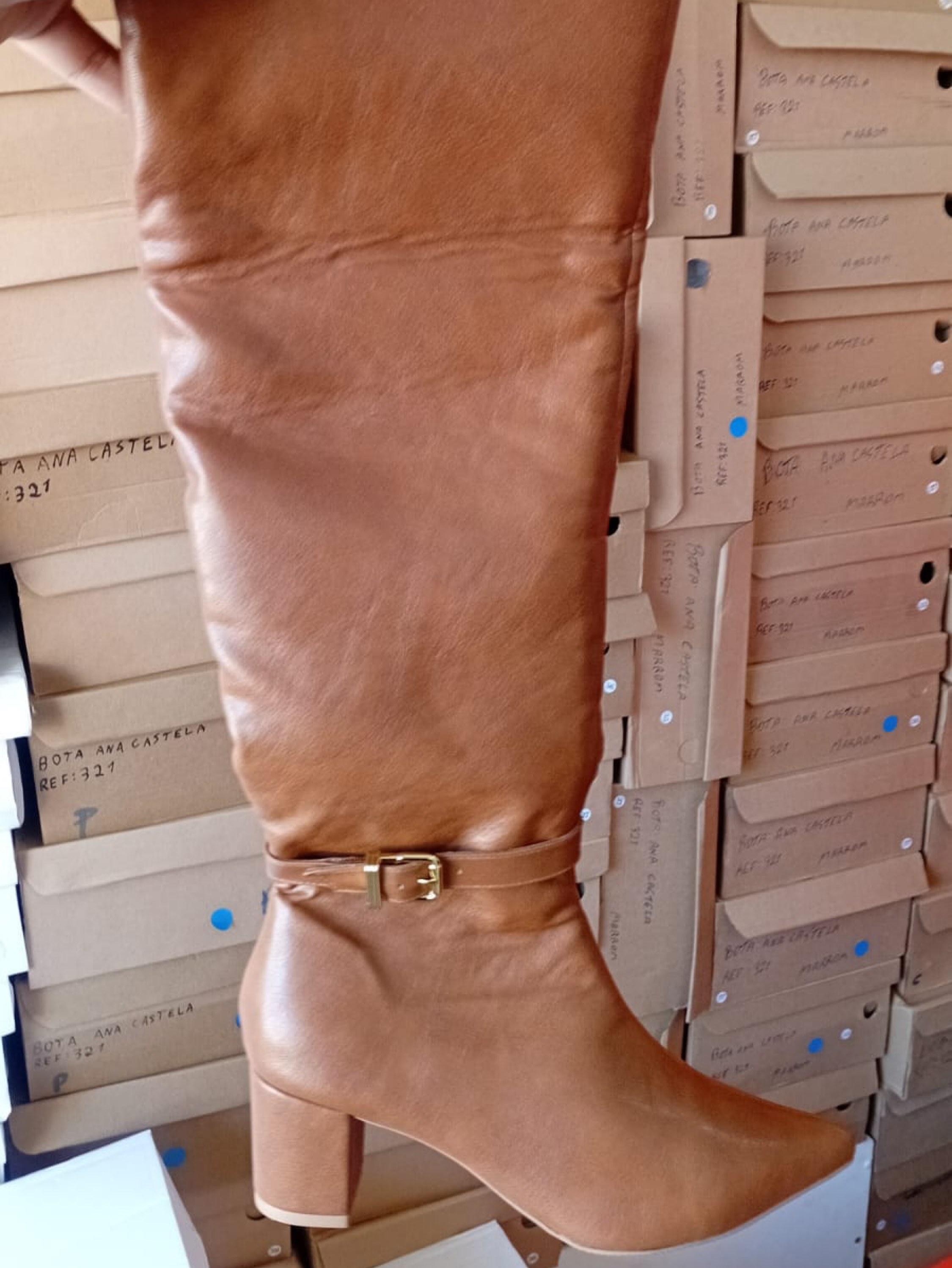 Bota Over Fivela Naomi 9249422