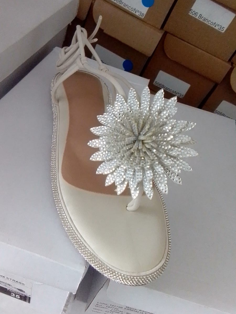 Sandália Rasteira Flor 142700