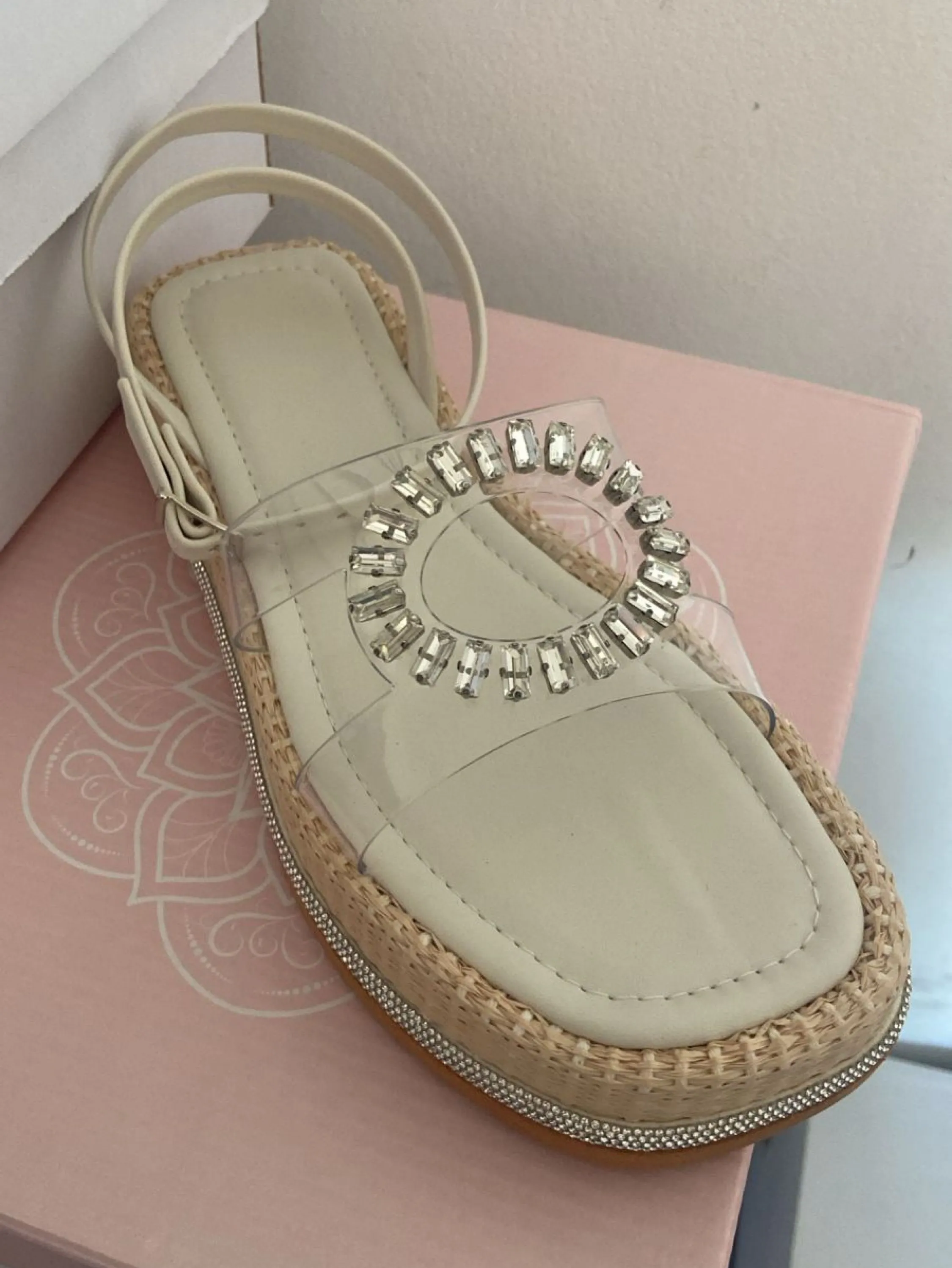 Sandália Flat Vinil