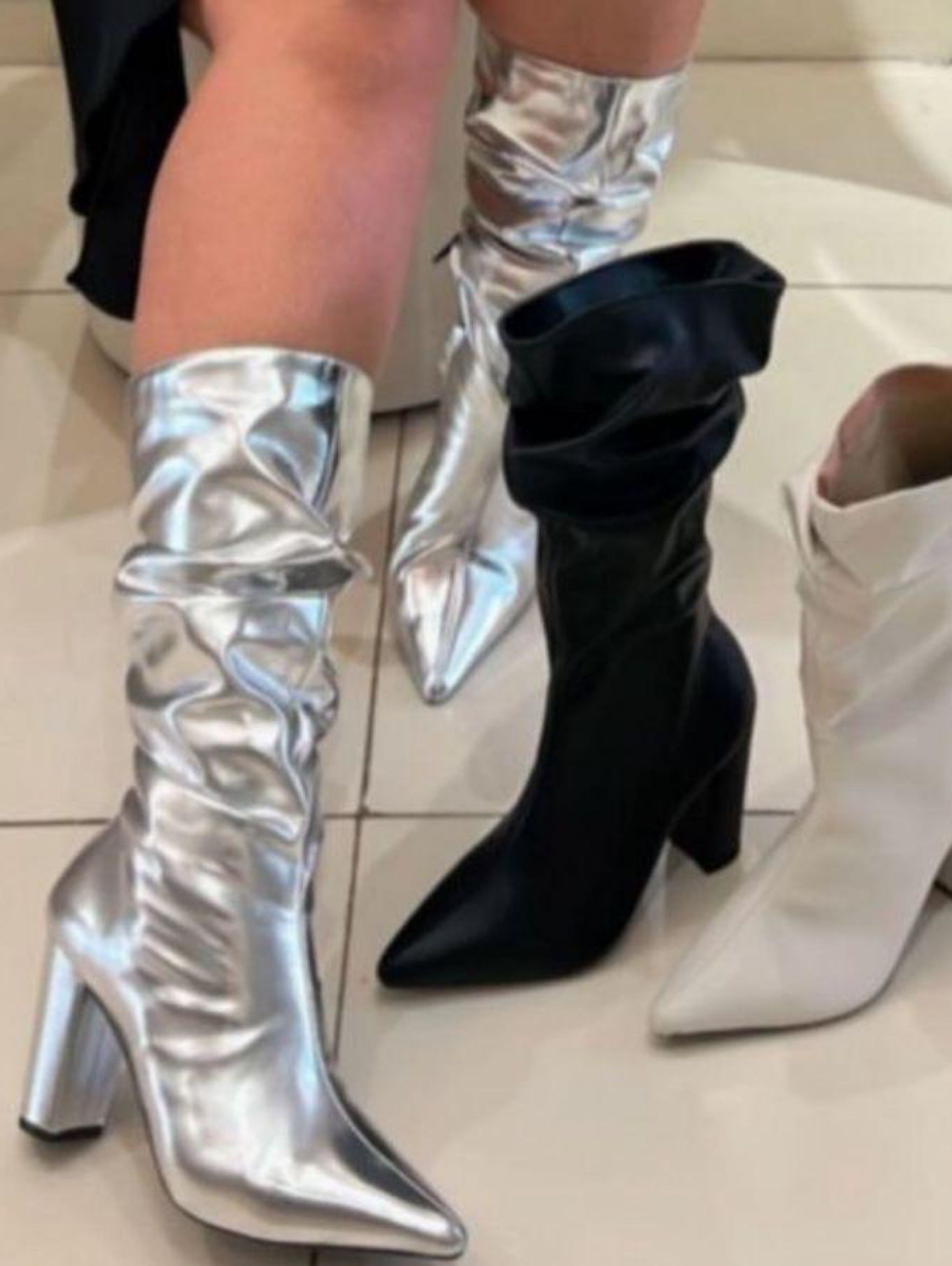 Bota Salto Bloco Drapeada 8686013