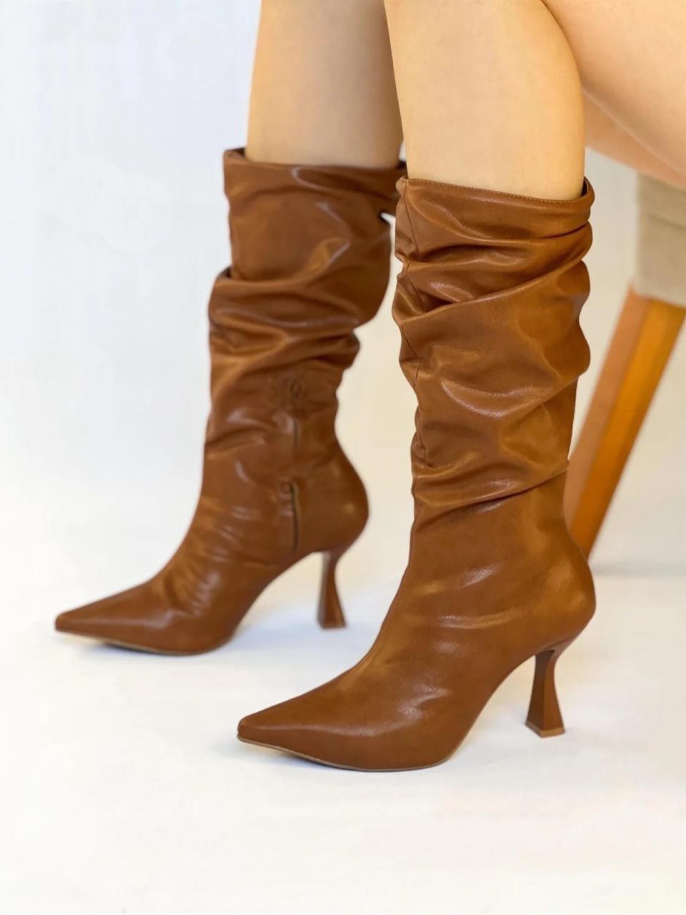 Bota Cano Médio Drapeada Salto Taça 8915013