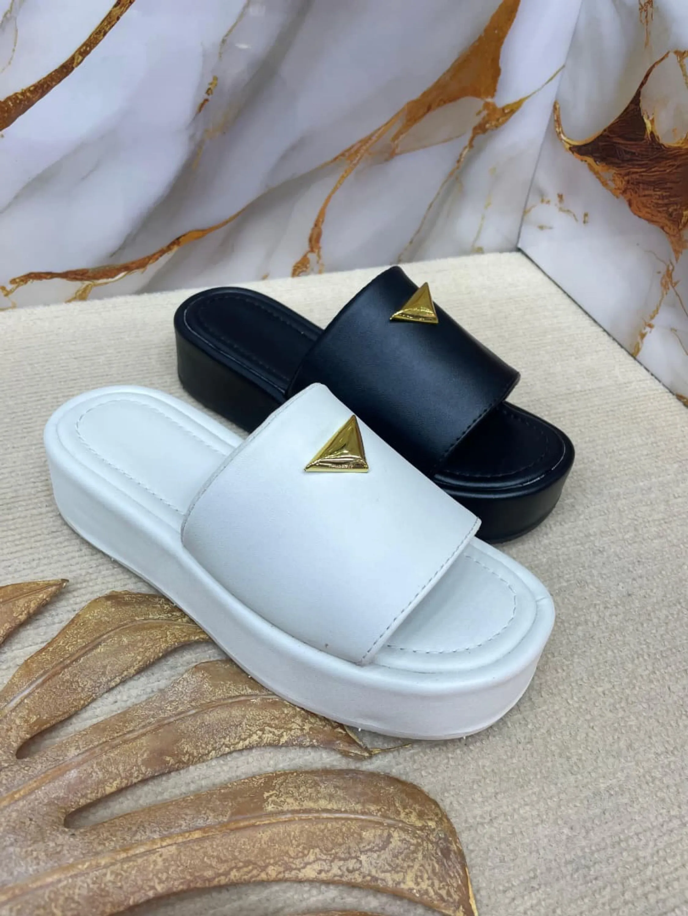 Chinelo Slide Flat