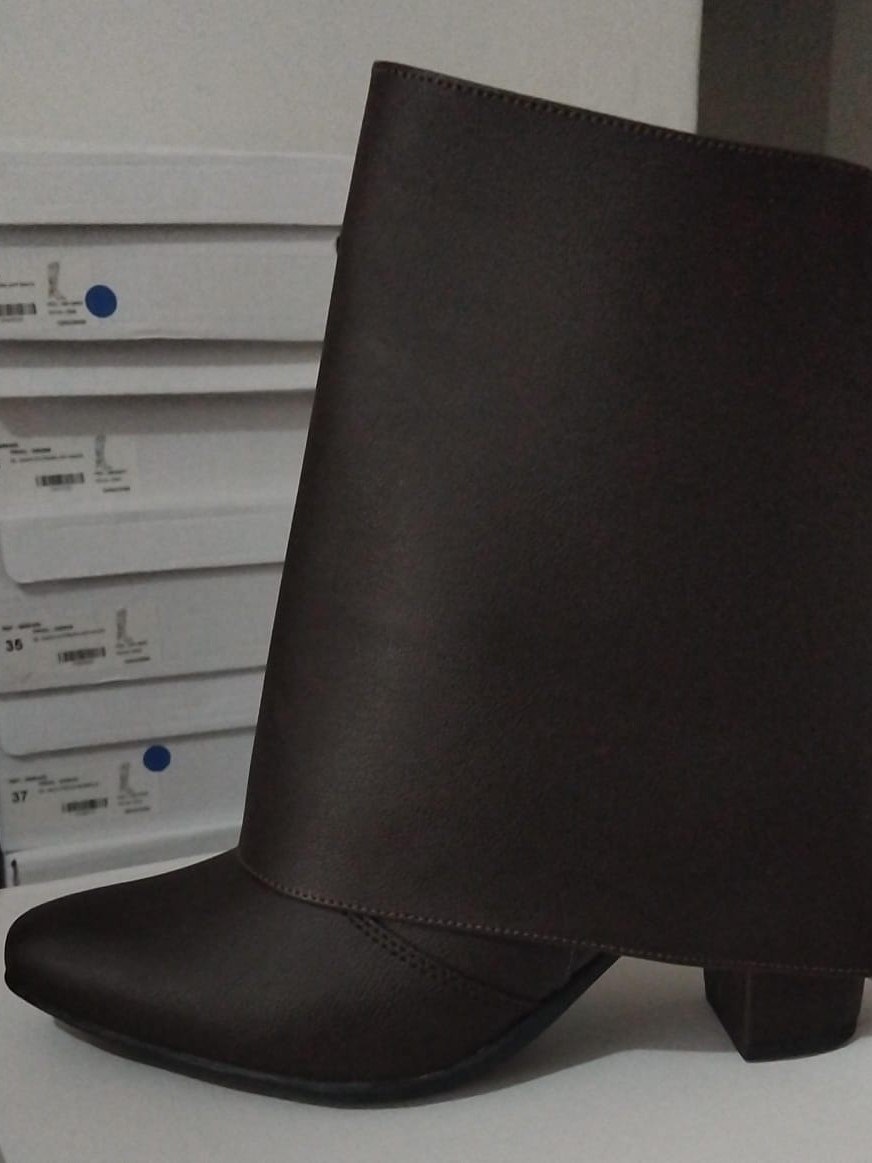 Bota Cano Curto Capa Versátil Flávia 394