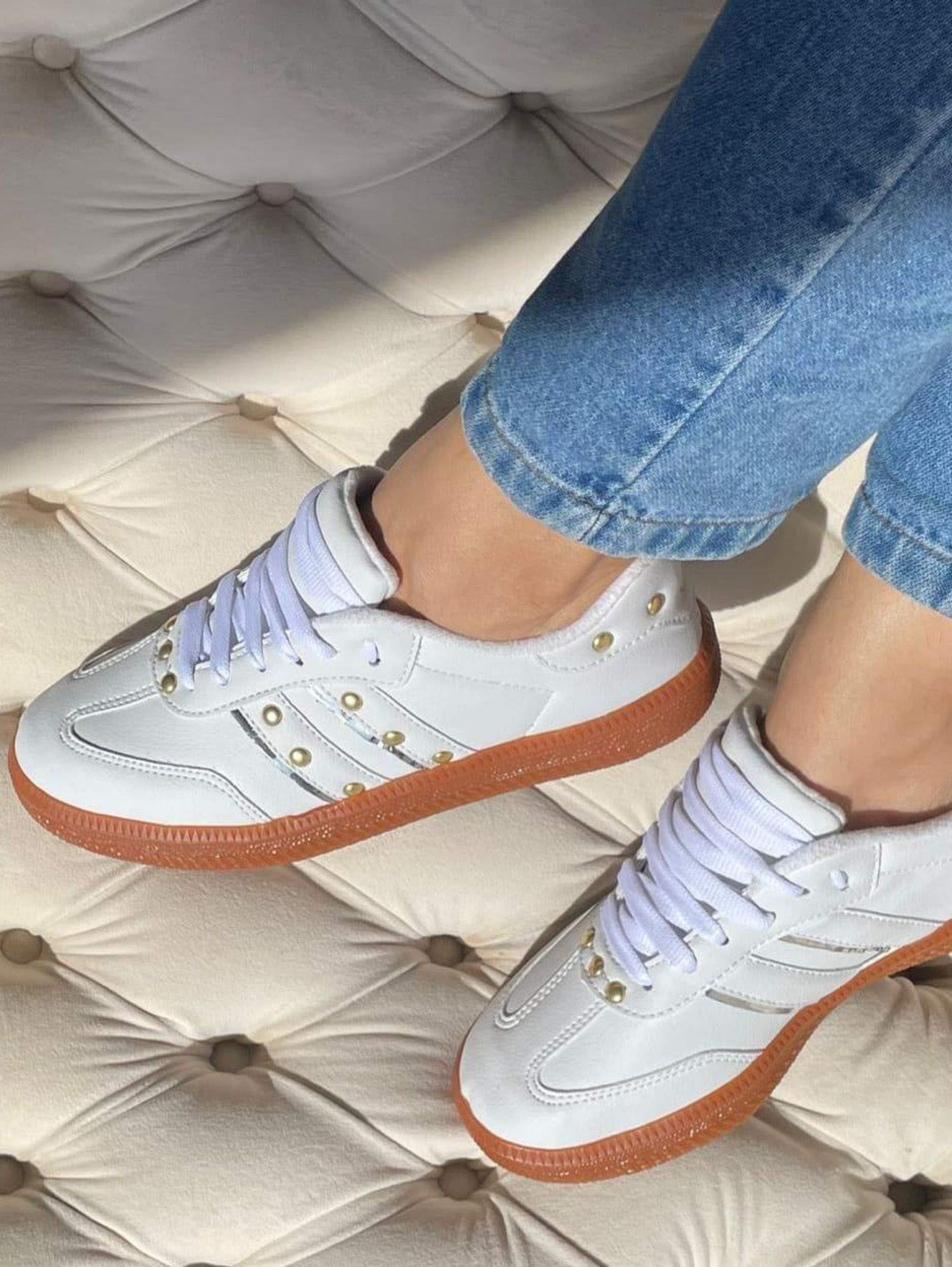 Tênis Casual Detalhes 4000