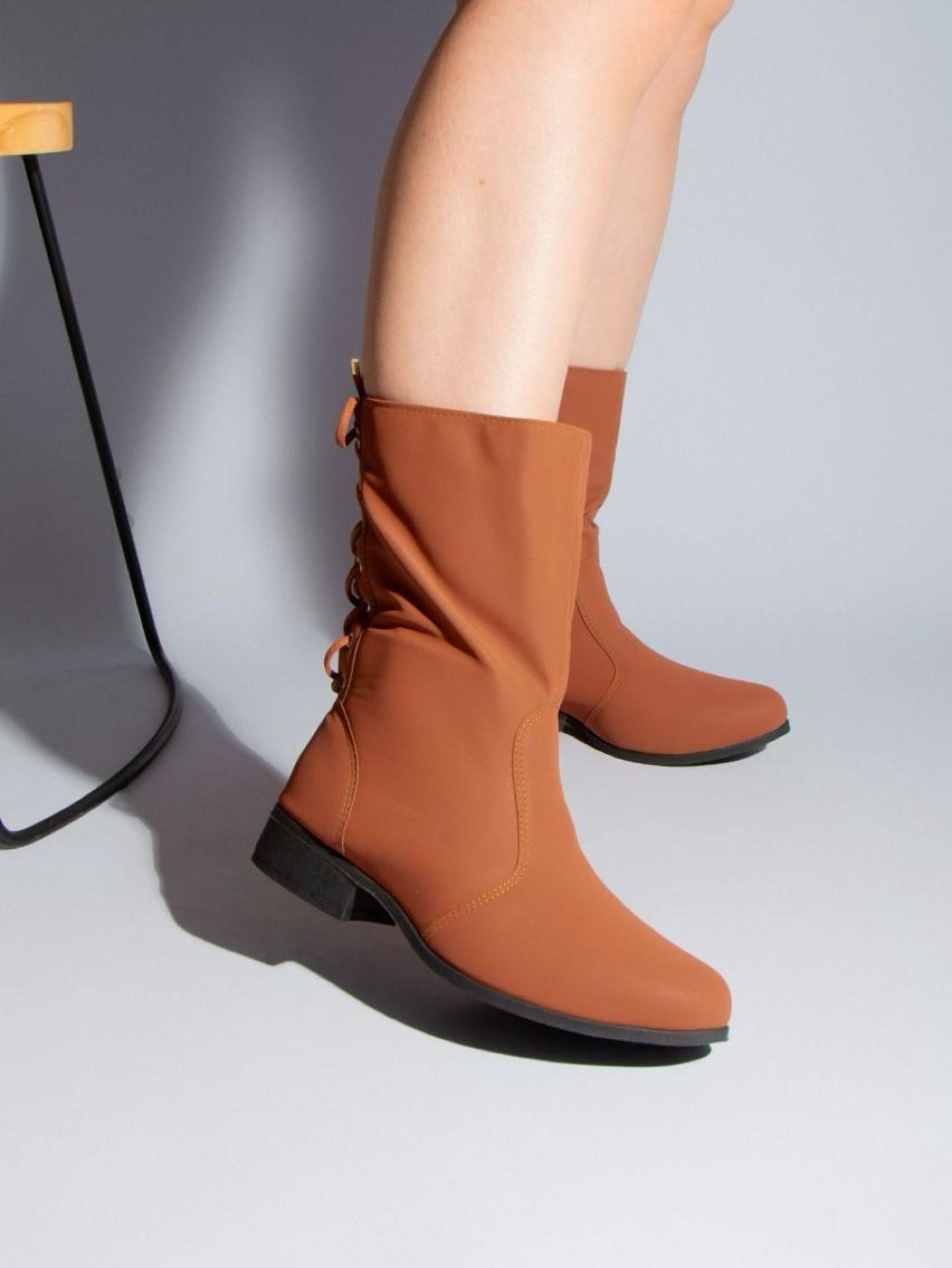 Bota Cano Curto Zíper Cadarço 8064