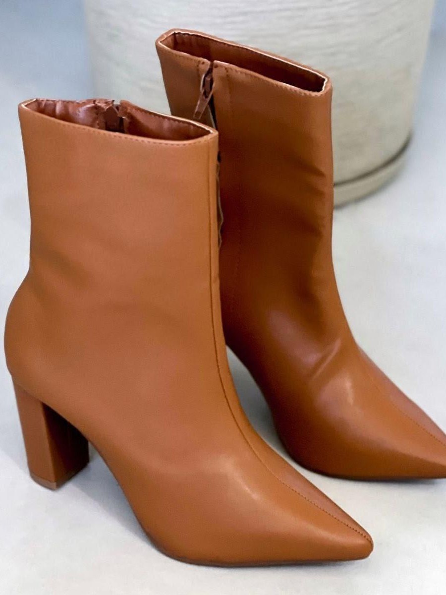 Bota Cano Curto Wendy 8685800