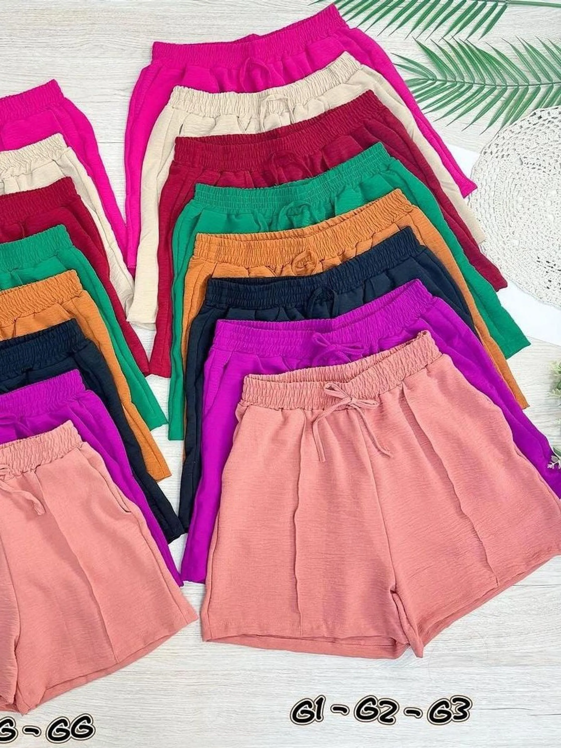 Shorts duna com listra no meio plus size