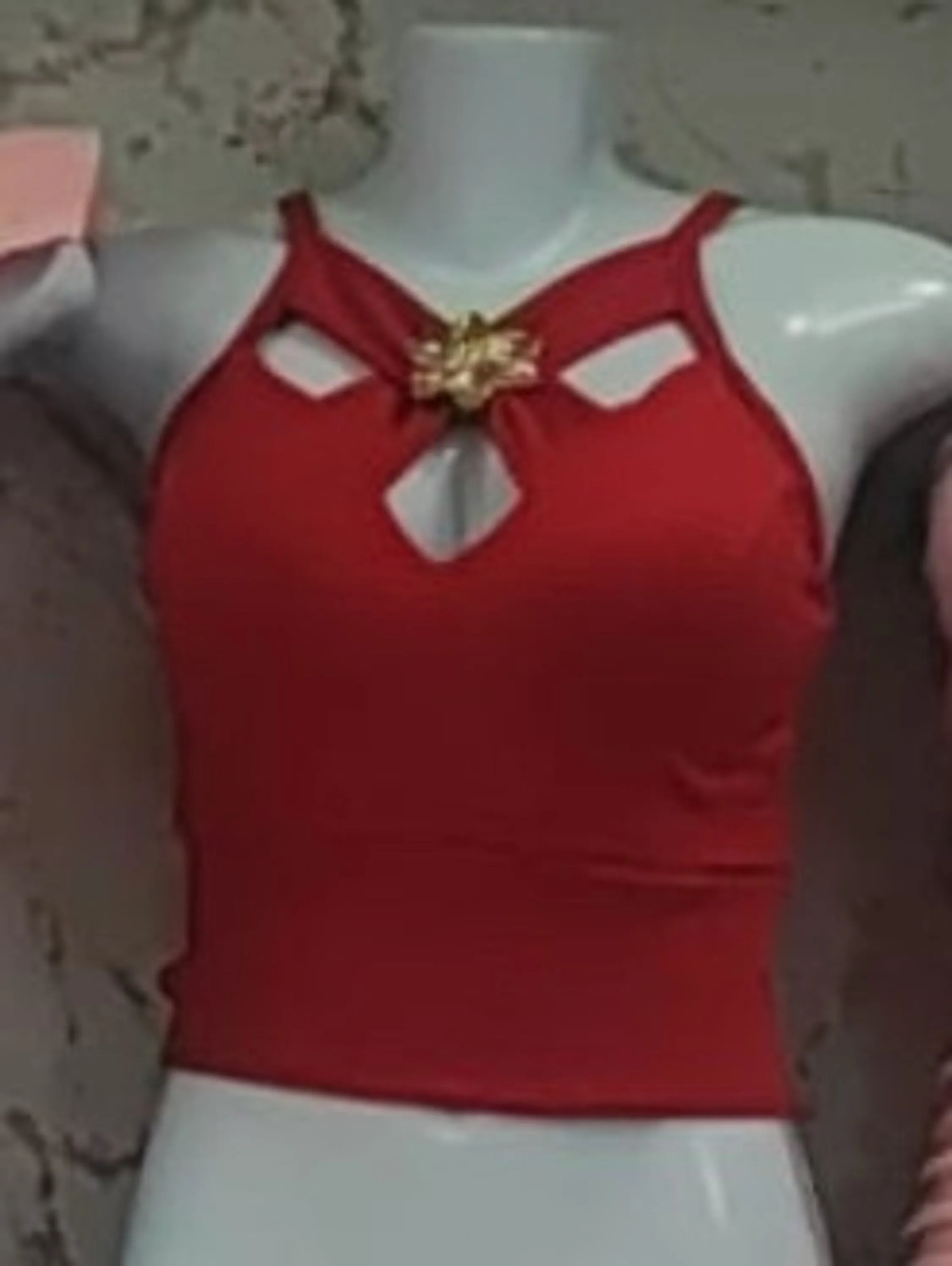 Cropd com cruzado com detalhes orgânico em cima