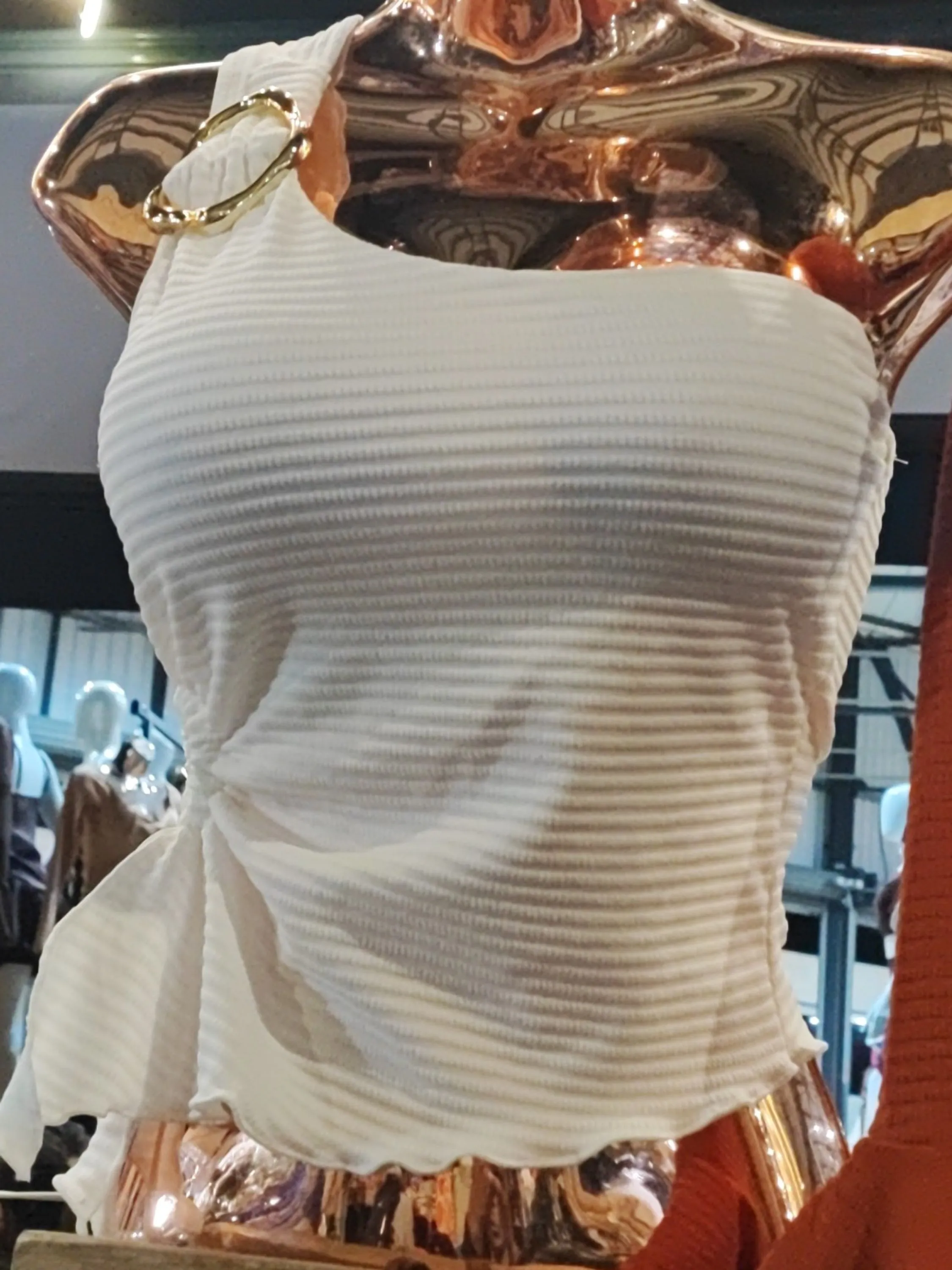 Cropped cigana uma alça