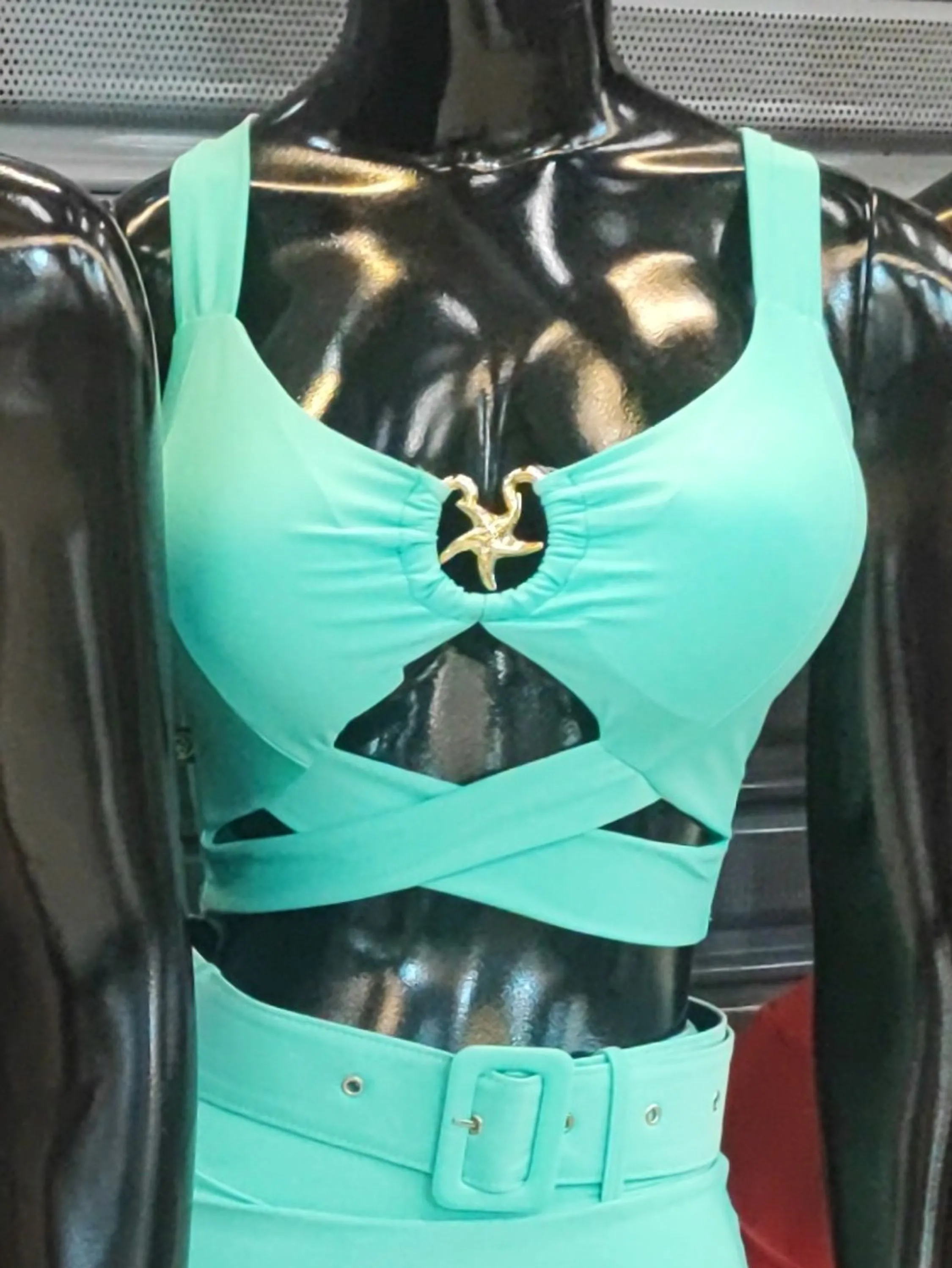 Cropped de argola de alça grossa