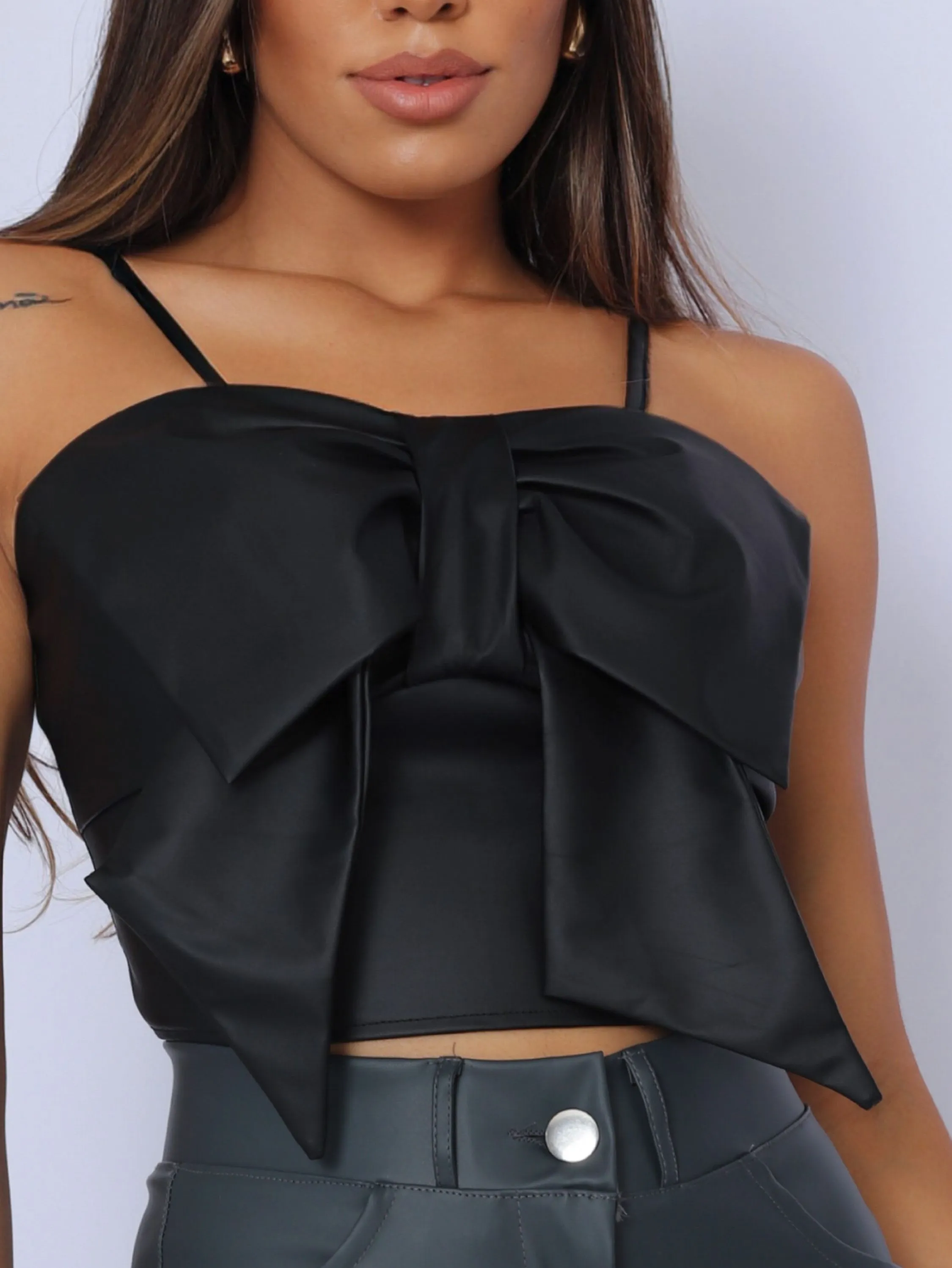 Cropped Blusa Laço Couro