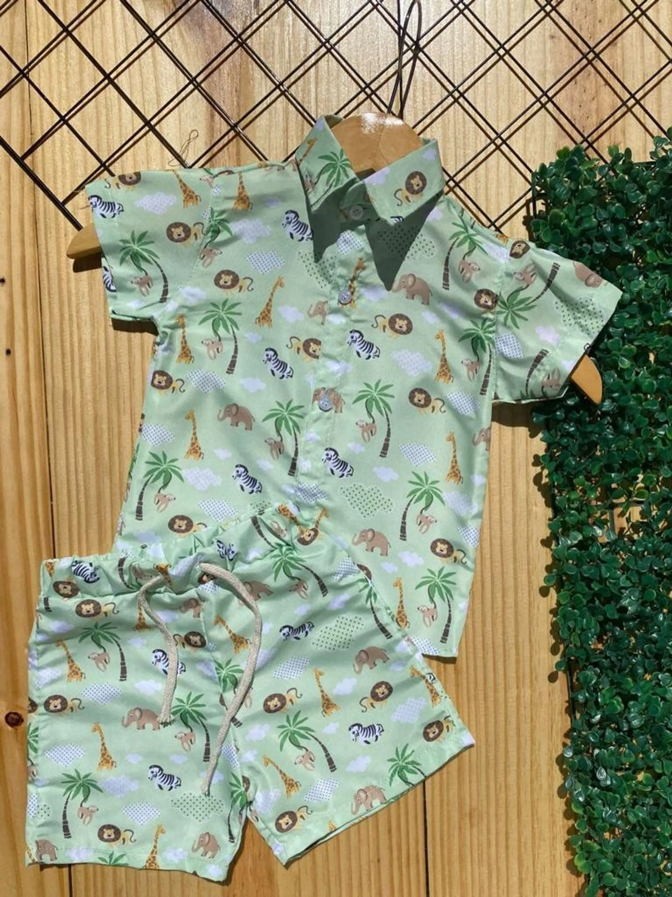 Conjunto estampado infantil