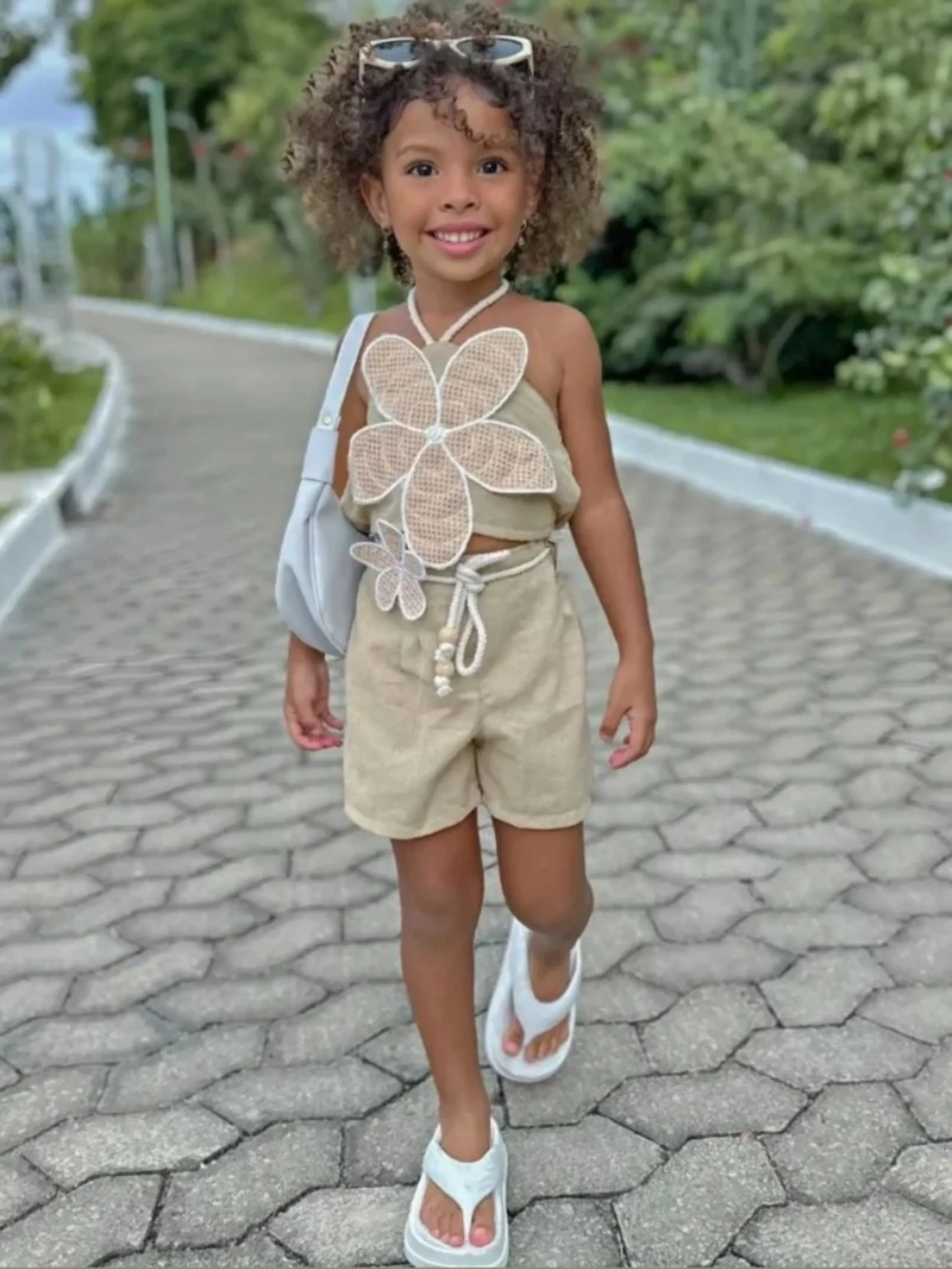 Conjunto Flor FlashoeesKids