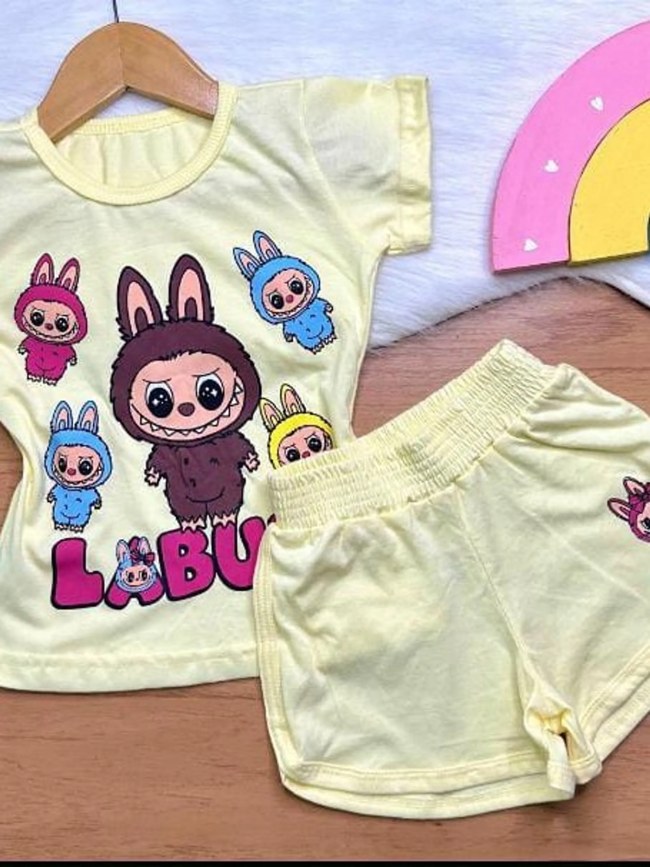 Conjunto Infantil Labubu