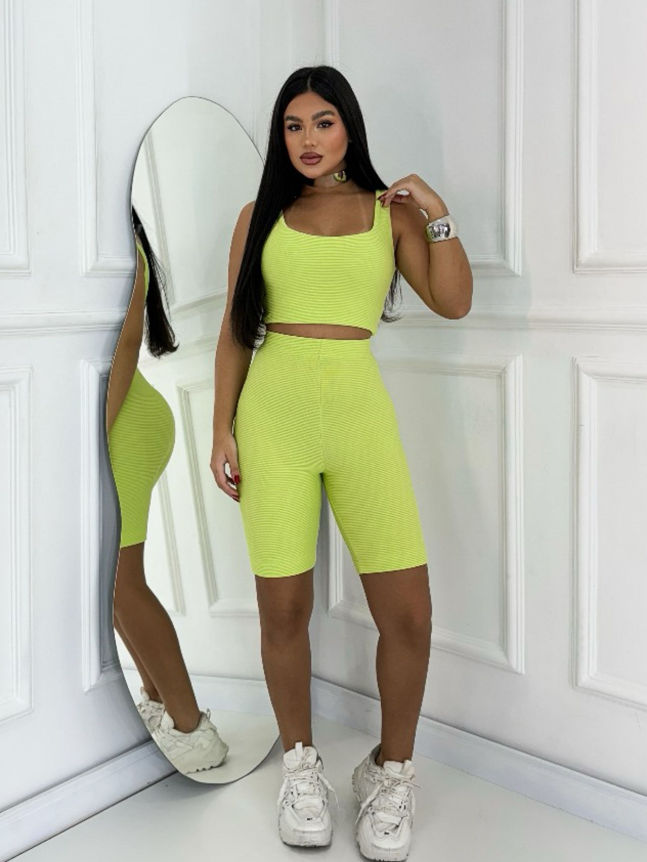 Conjunto Feminino 2 Peças Ciclista | Cropped e Short Anarrug