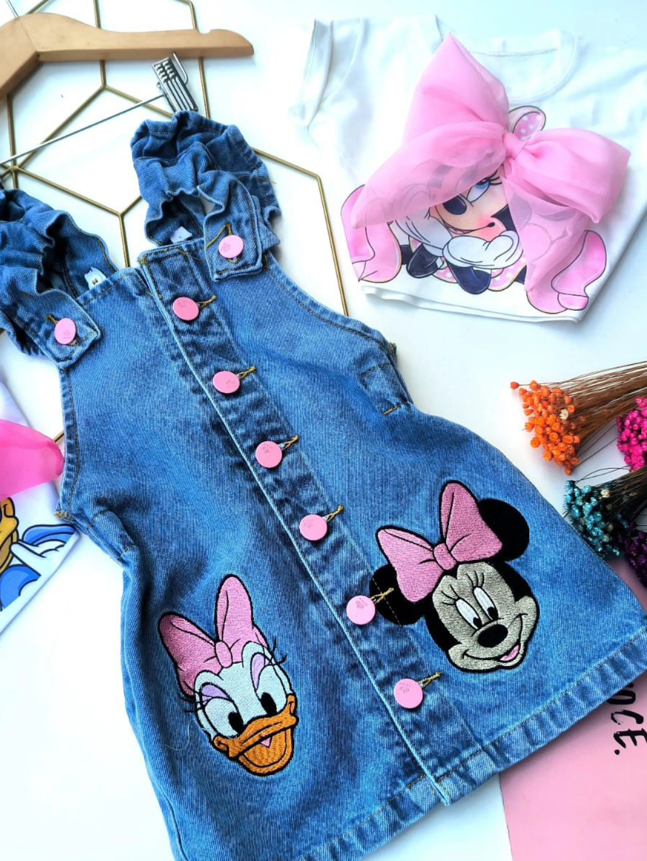 Salopete jeans infantil Minnie bordado