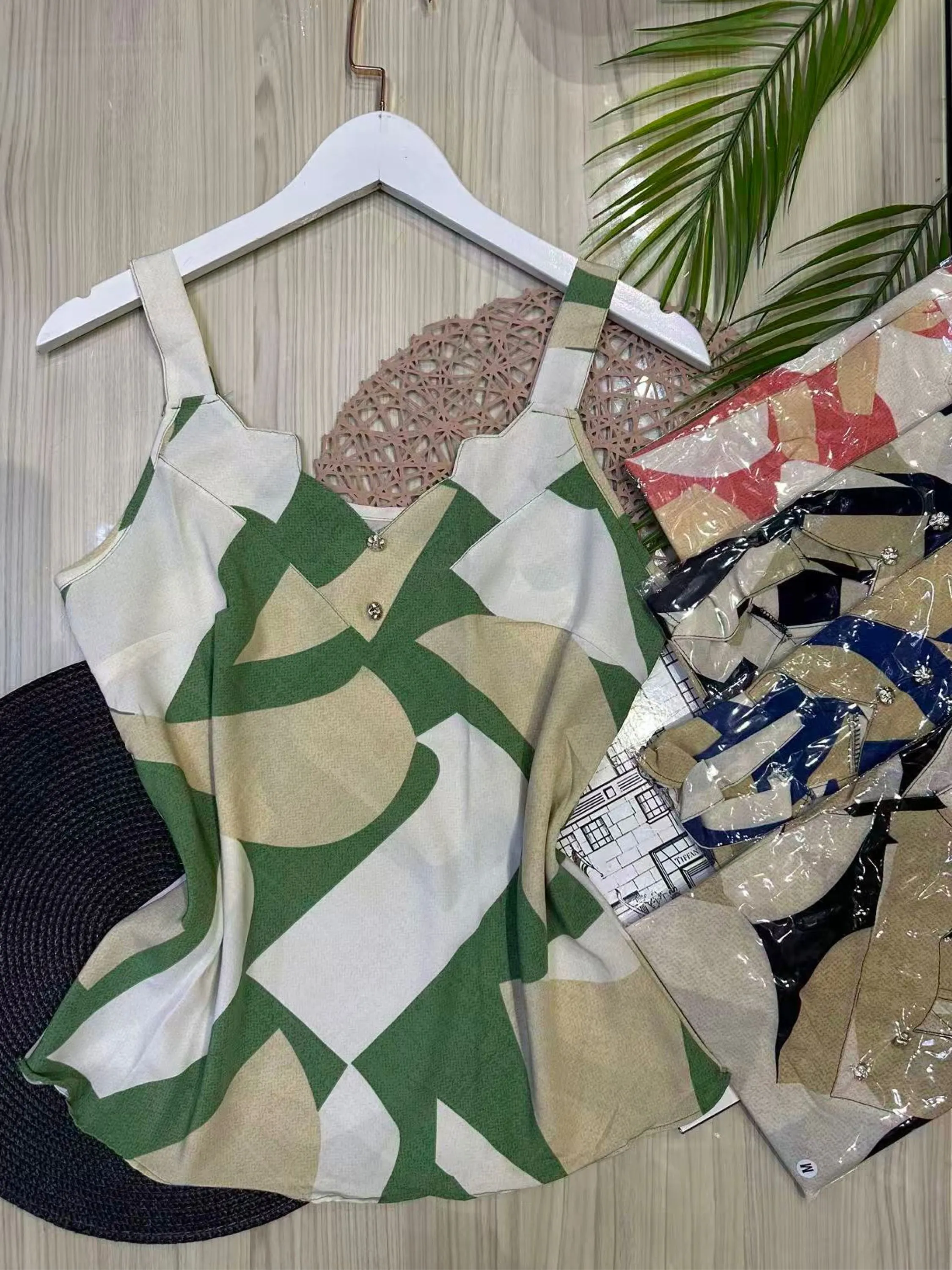 Blusa regata estampas