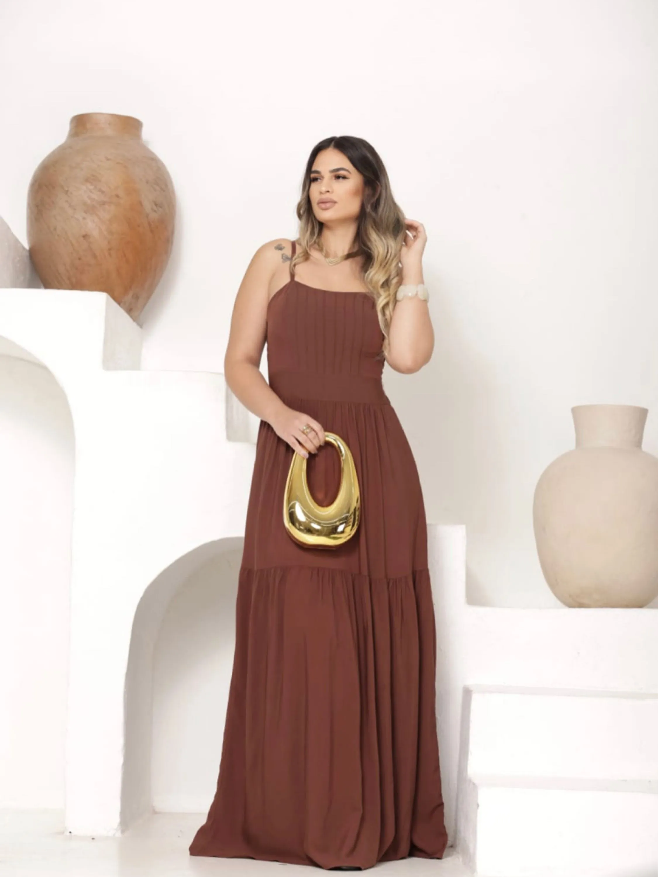 Vestido longo com bojo