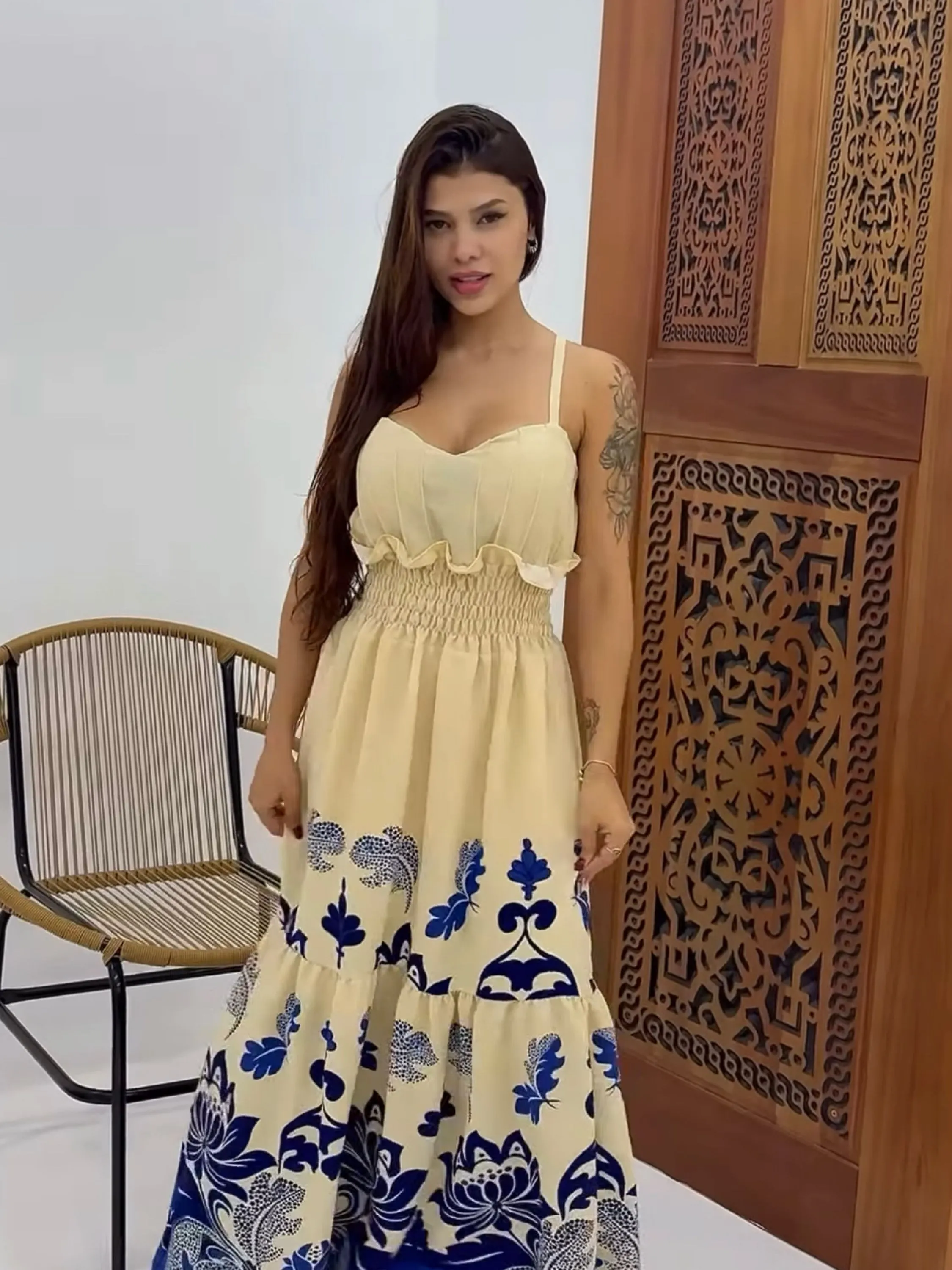 Vestido longo estampas variadas