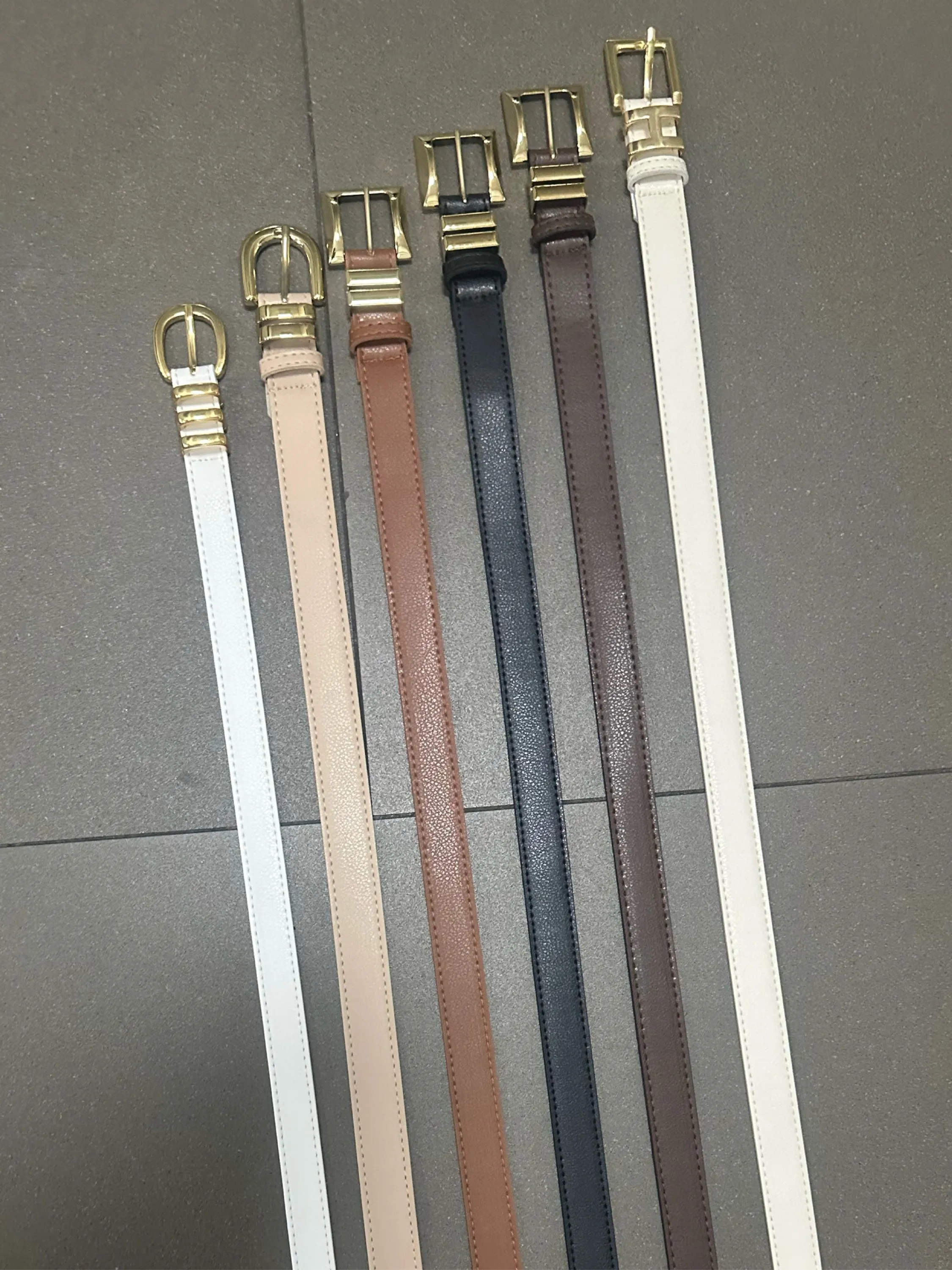 Cintos femininas