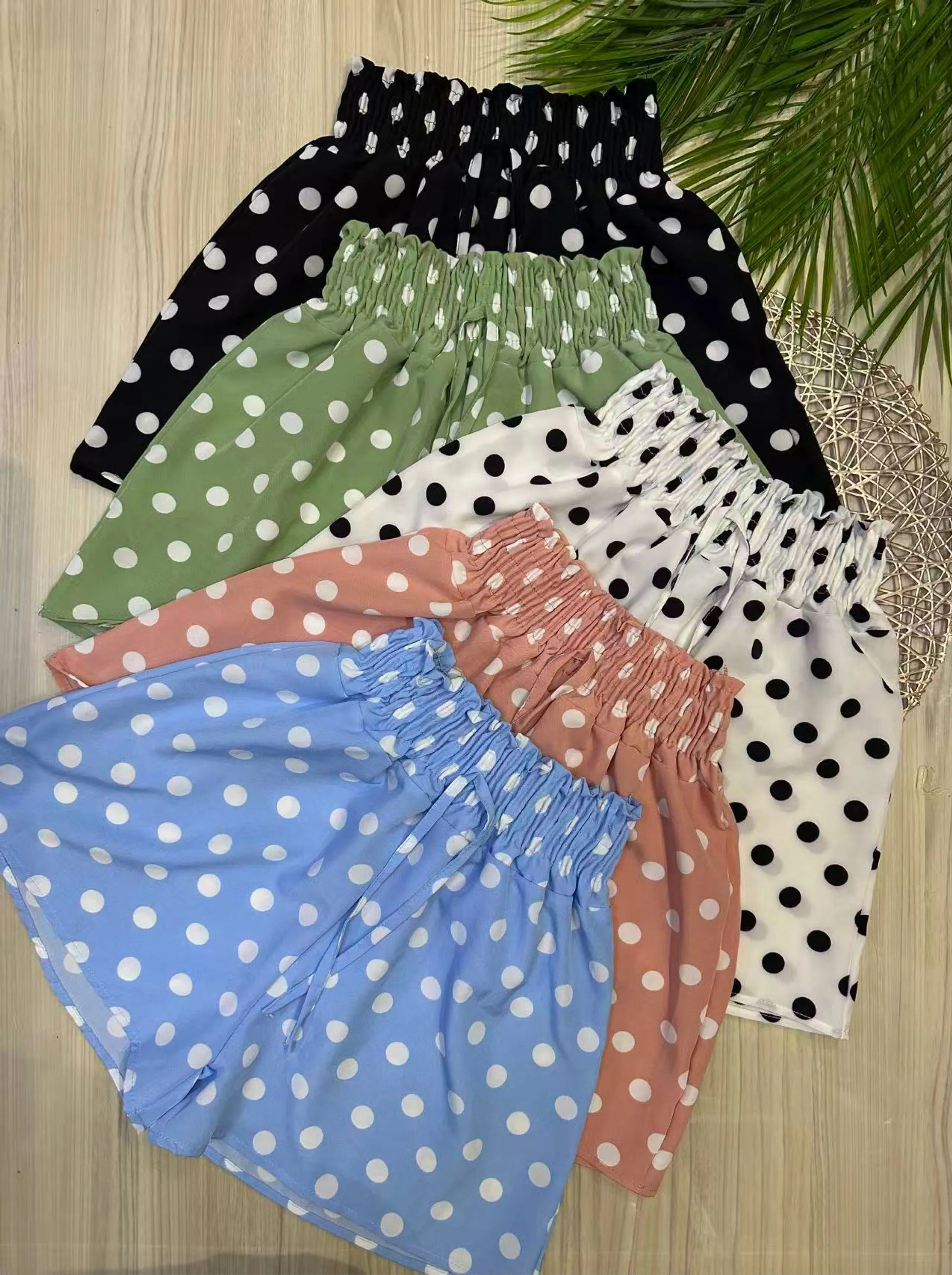 Shorts curto estampas