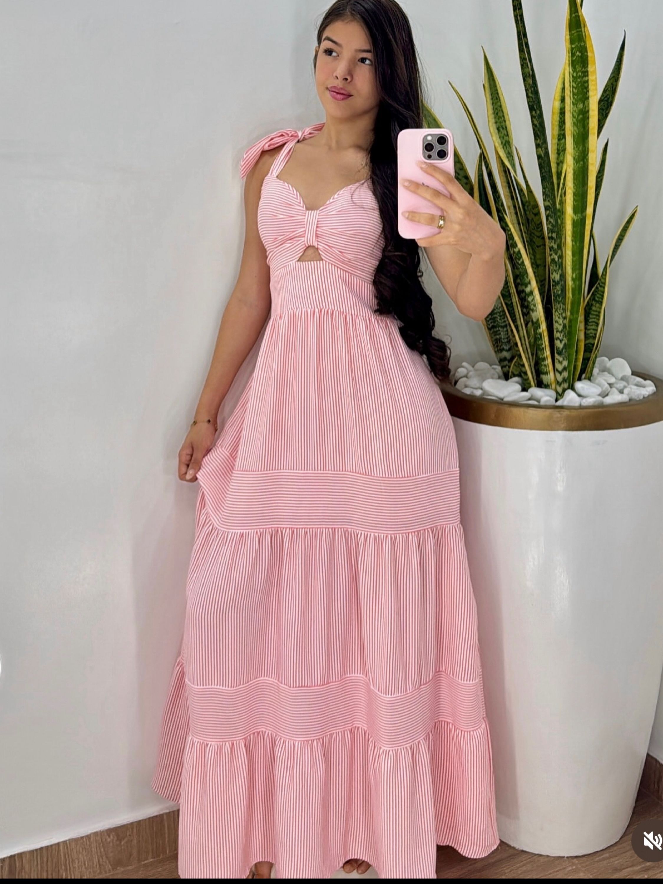 Vestido longo com bojo