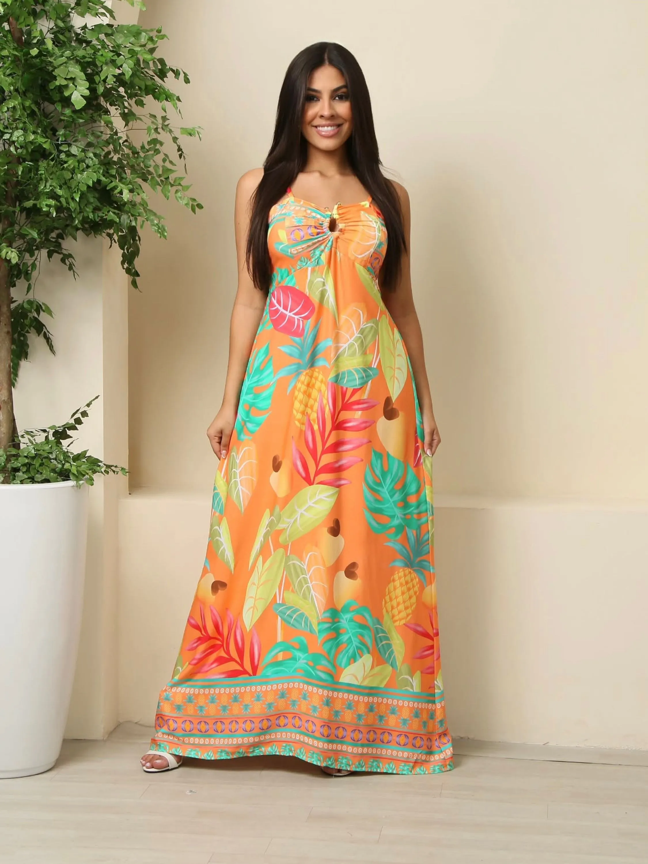 Vestido longo estampas variadas