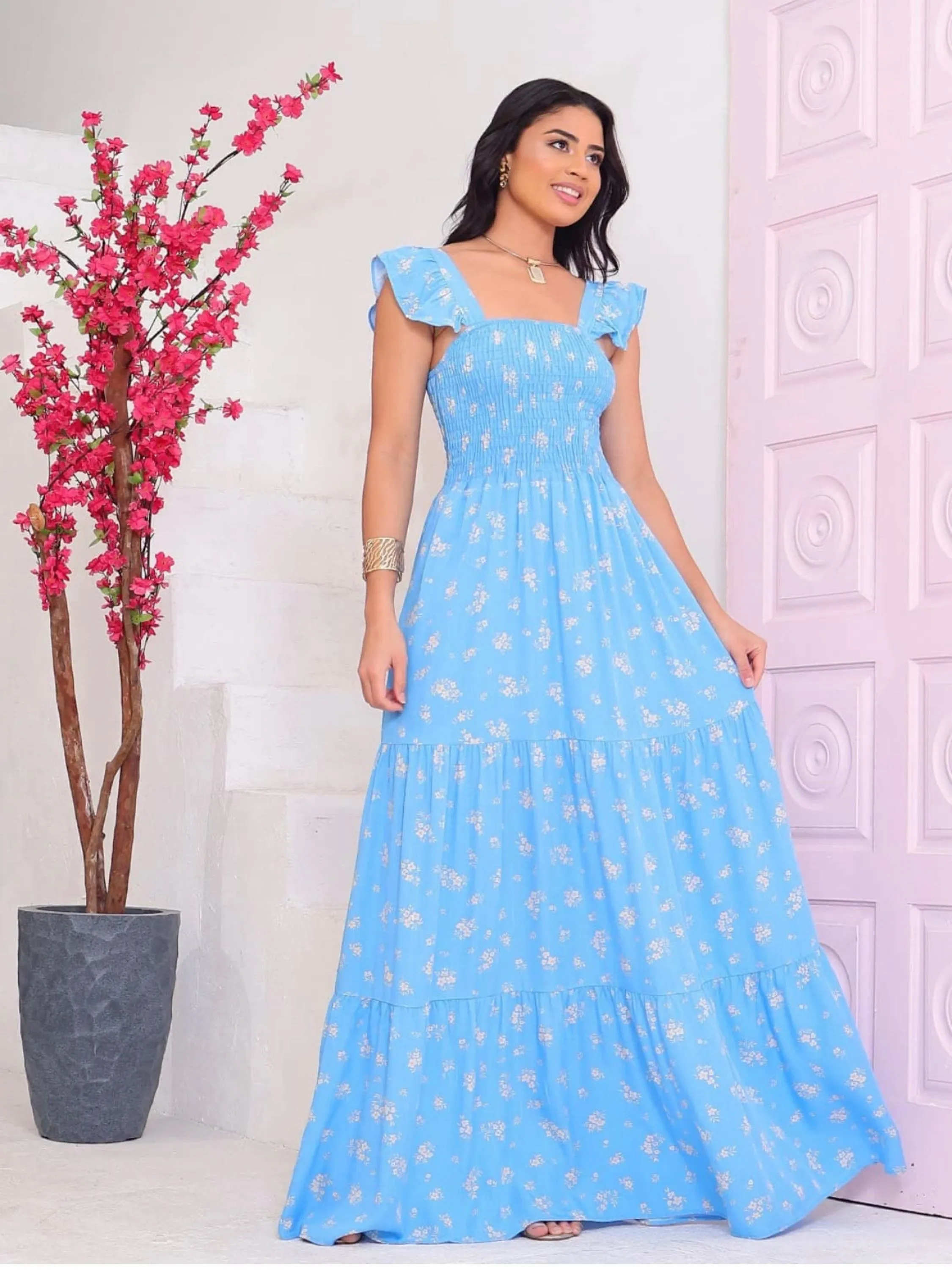 Vestido longo estampas variadas