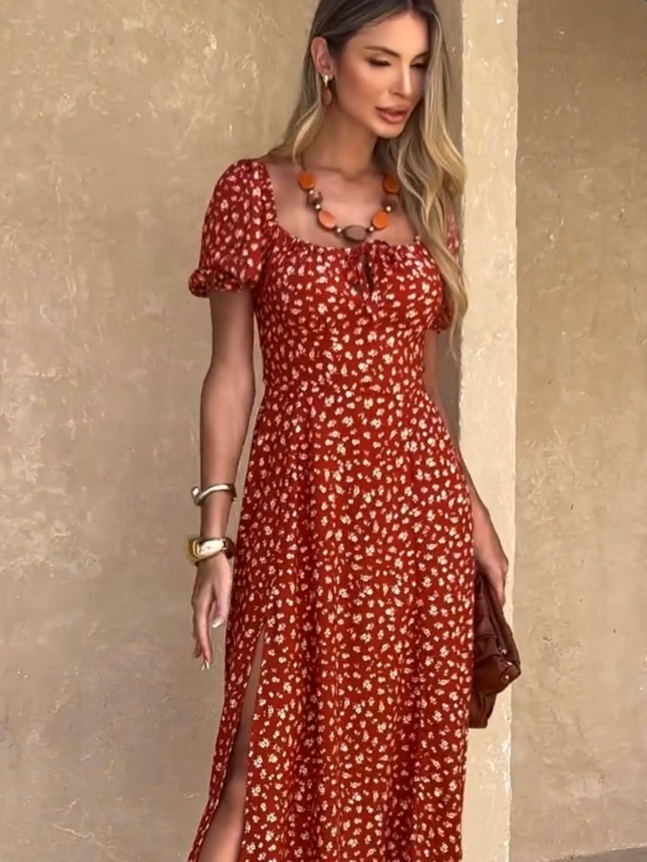 Vestido longo estampas variadas