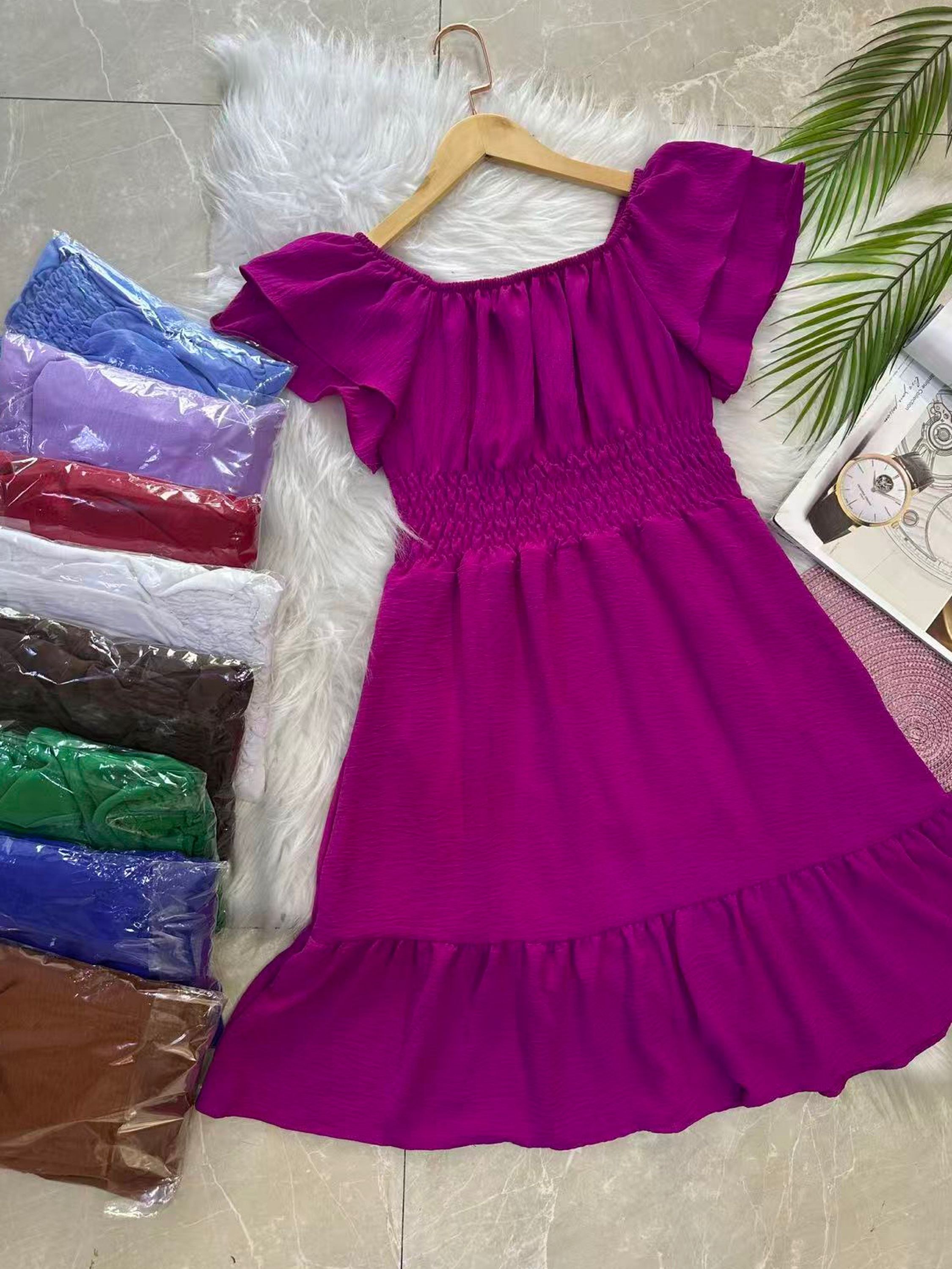 Vestido curto manga curta