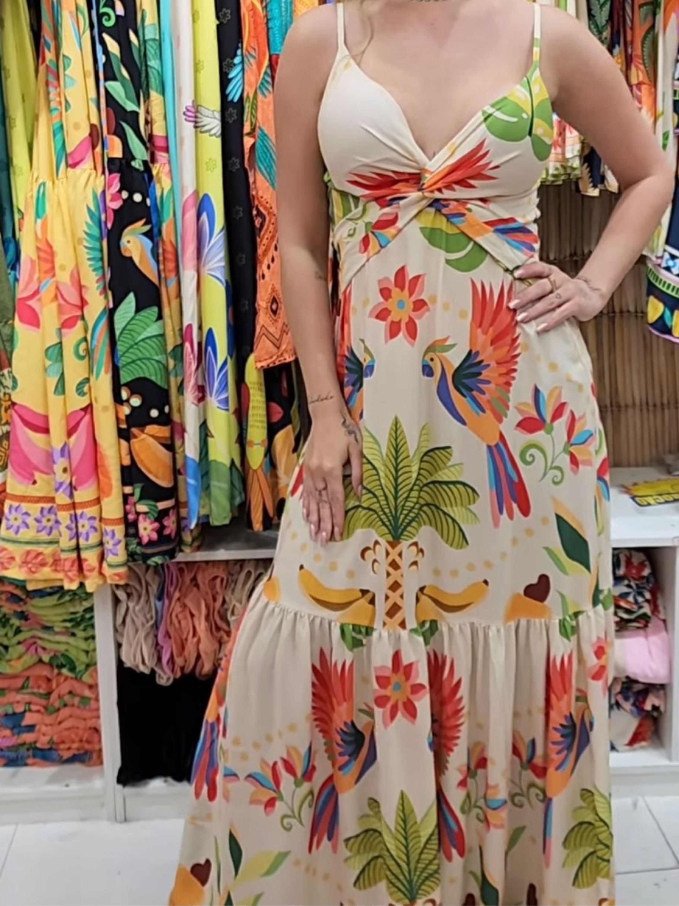 Vestido Longo estampas variadas