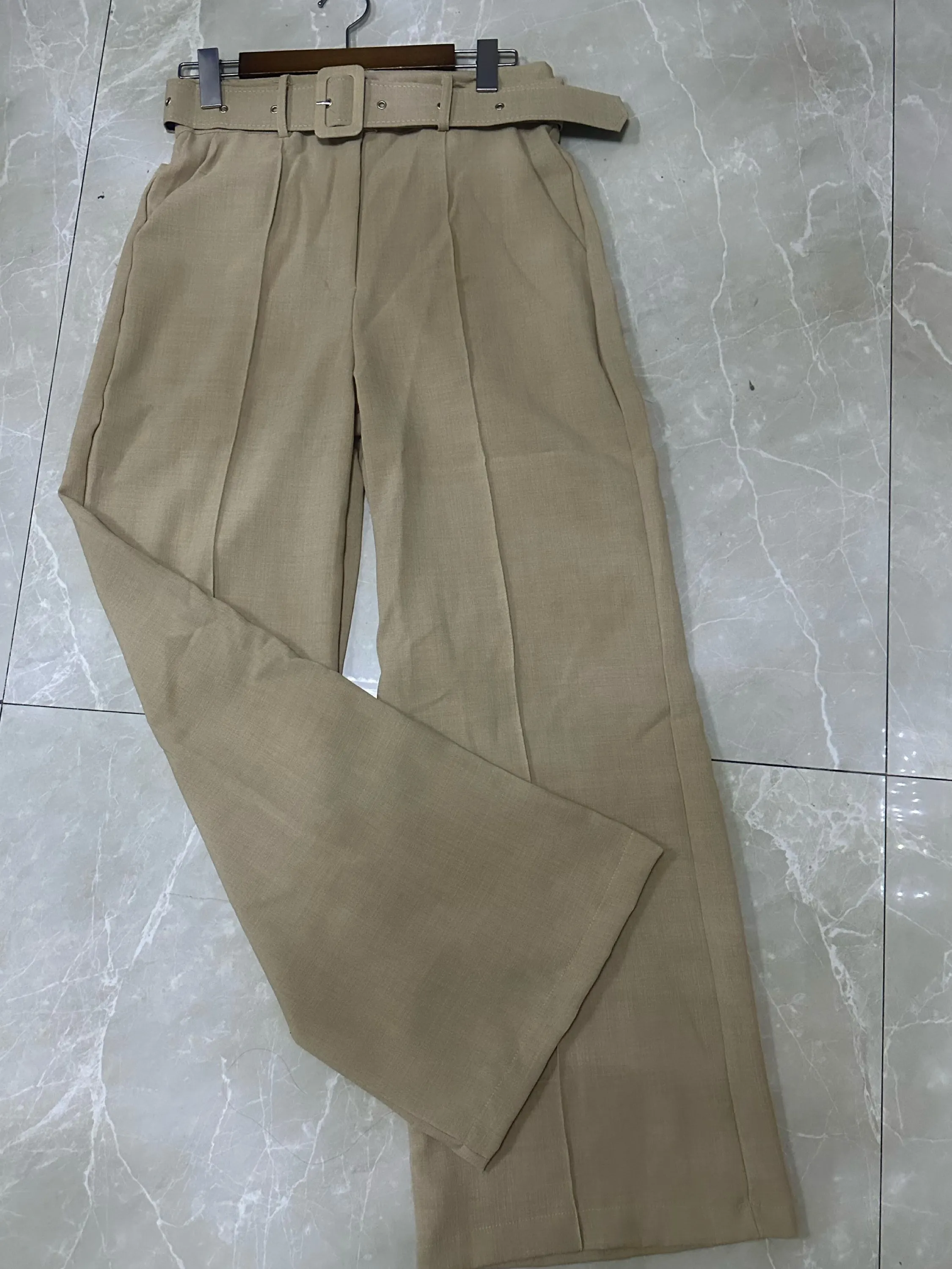 Calça pantalona