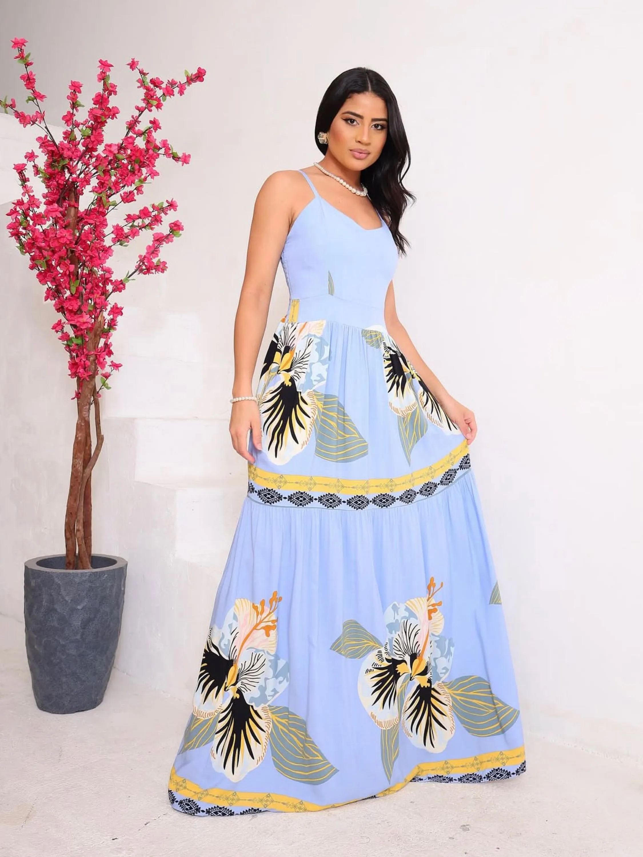 Vestido longo estampas variadas