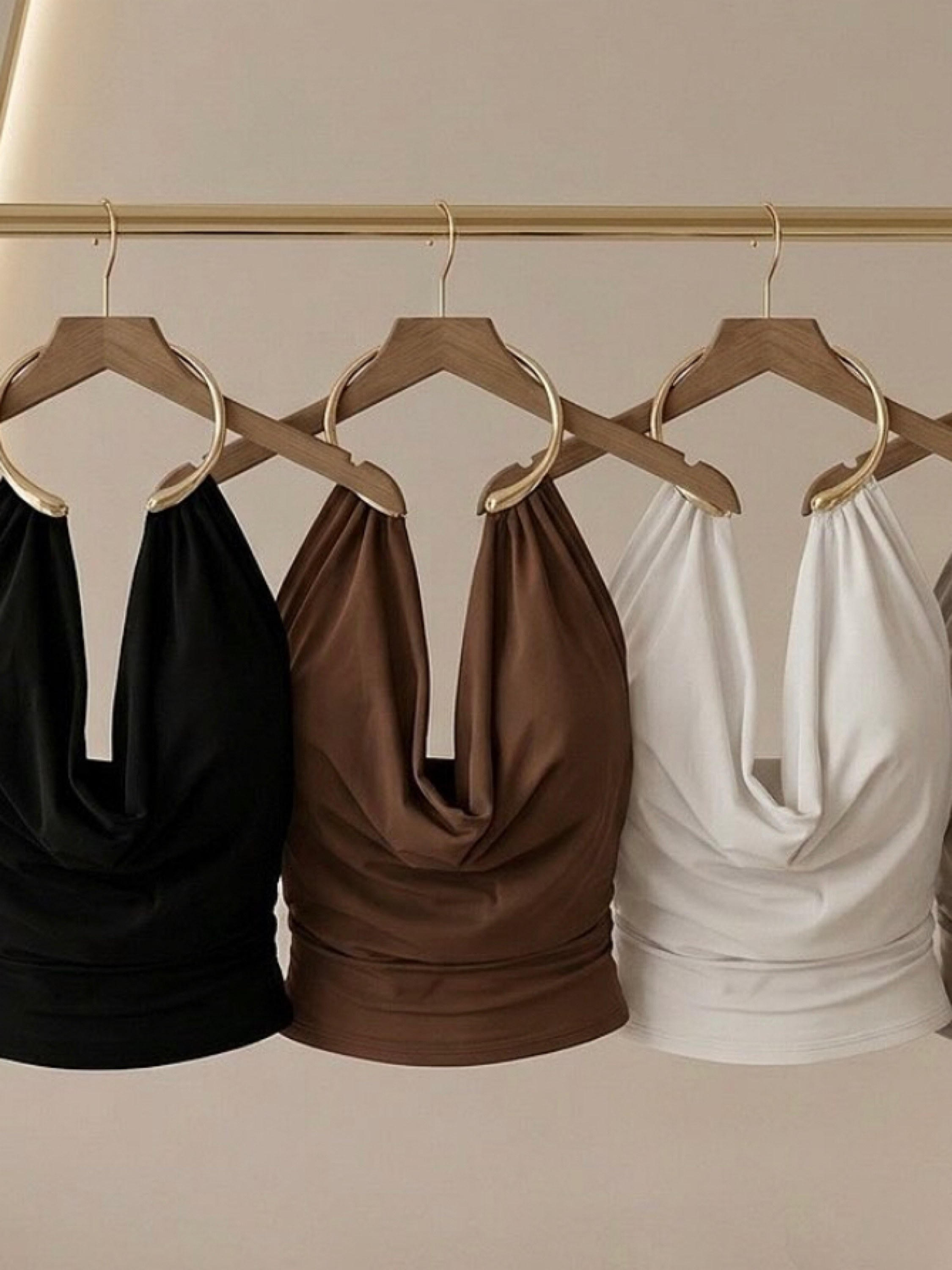 Blusa cropped com bojo