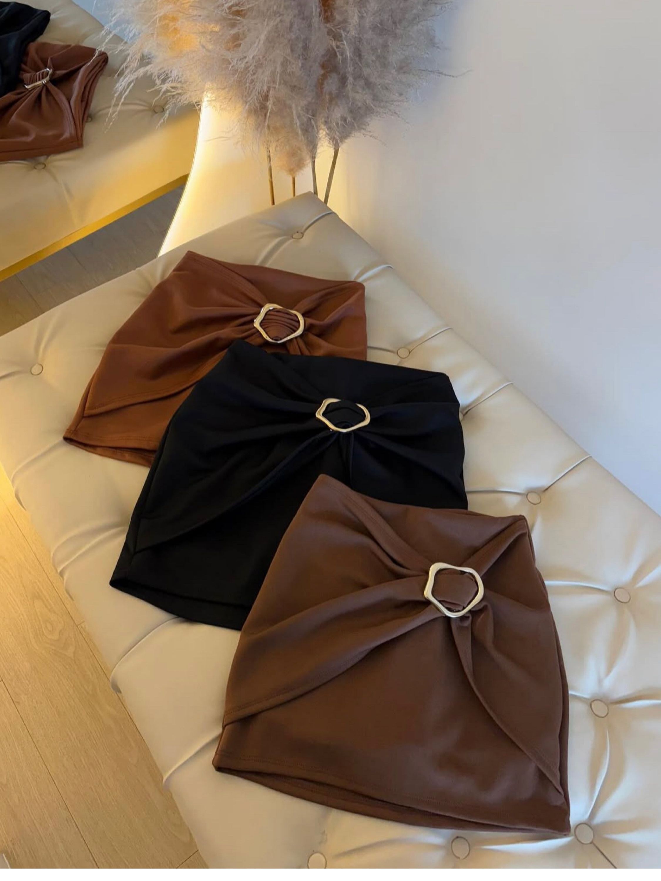 Saia curta com shorts