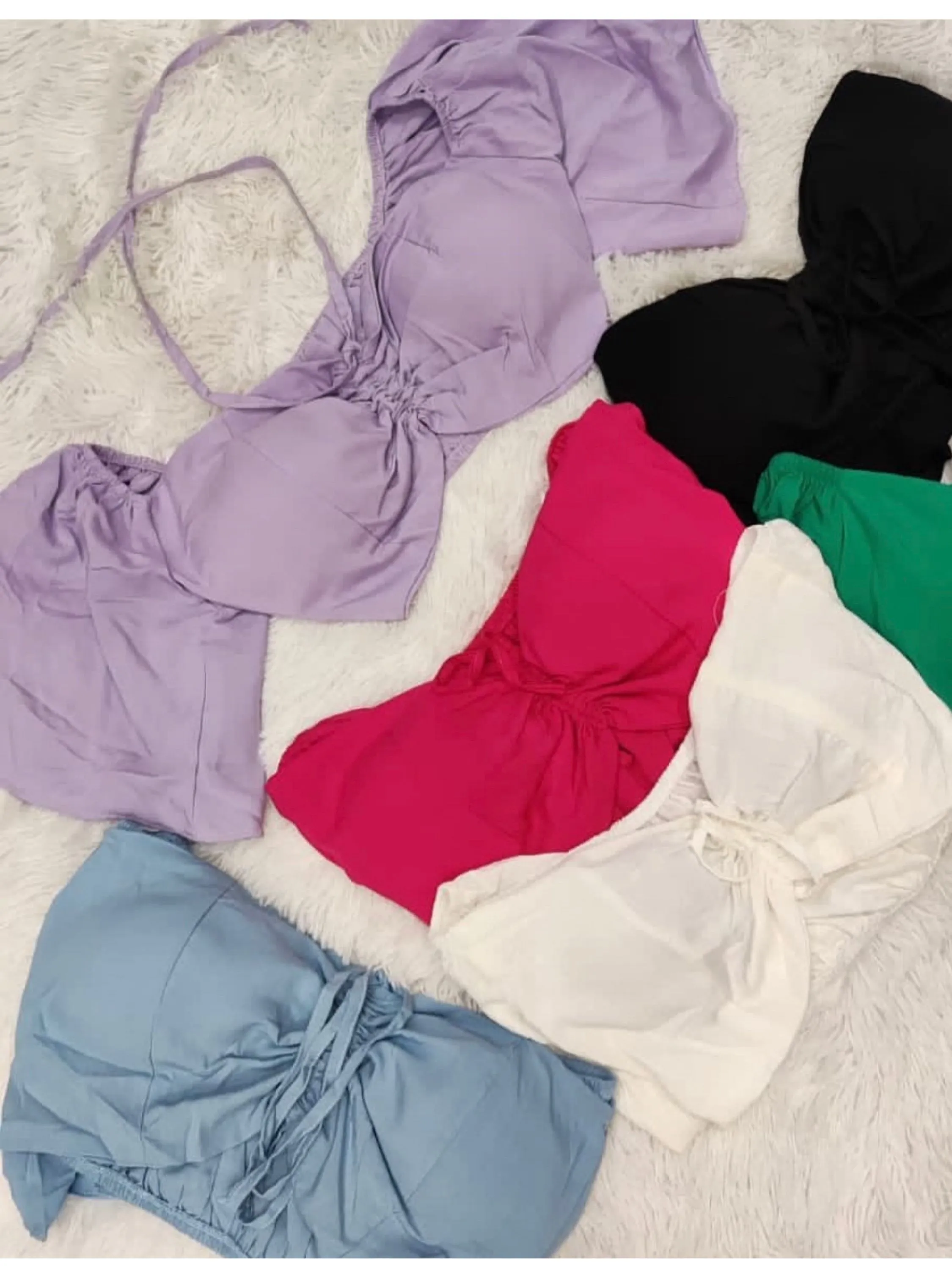 Blusa cropped com bojo