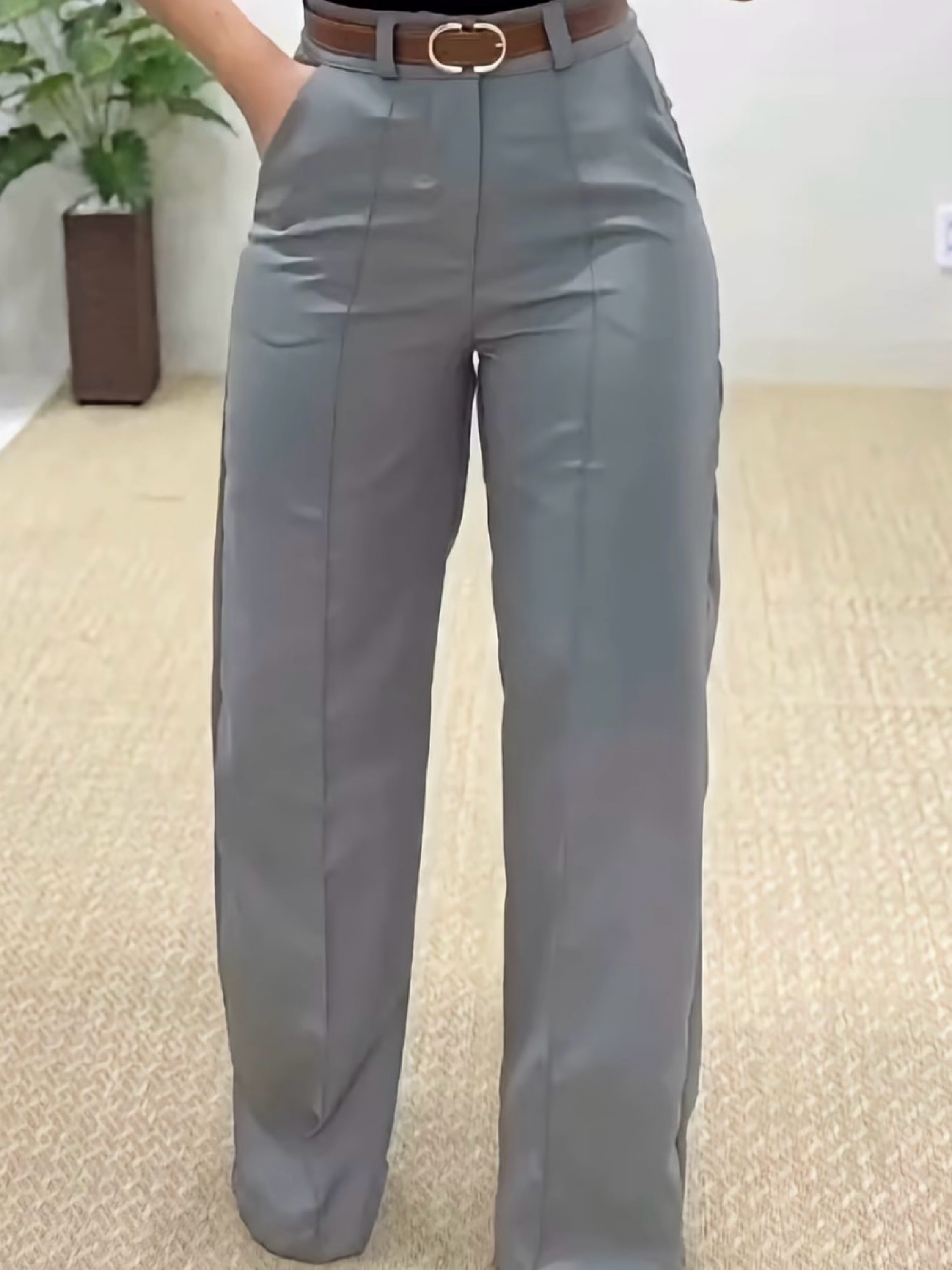 Calça pantalona feminina