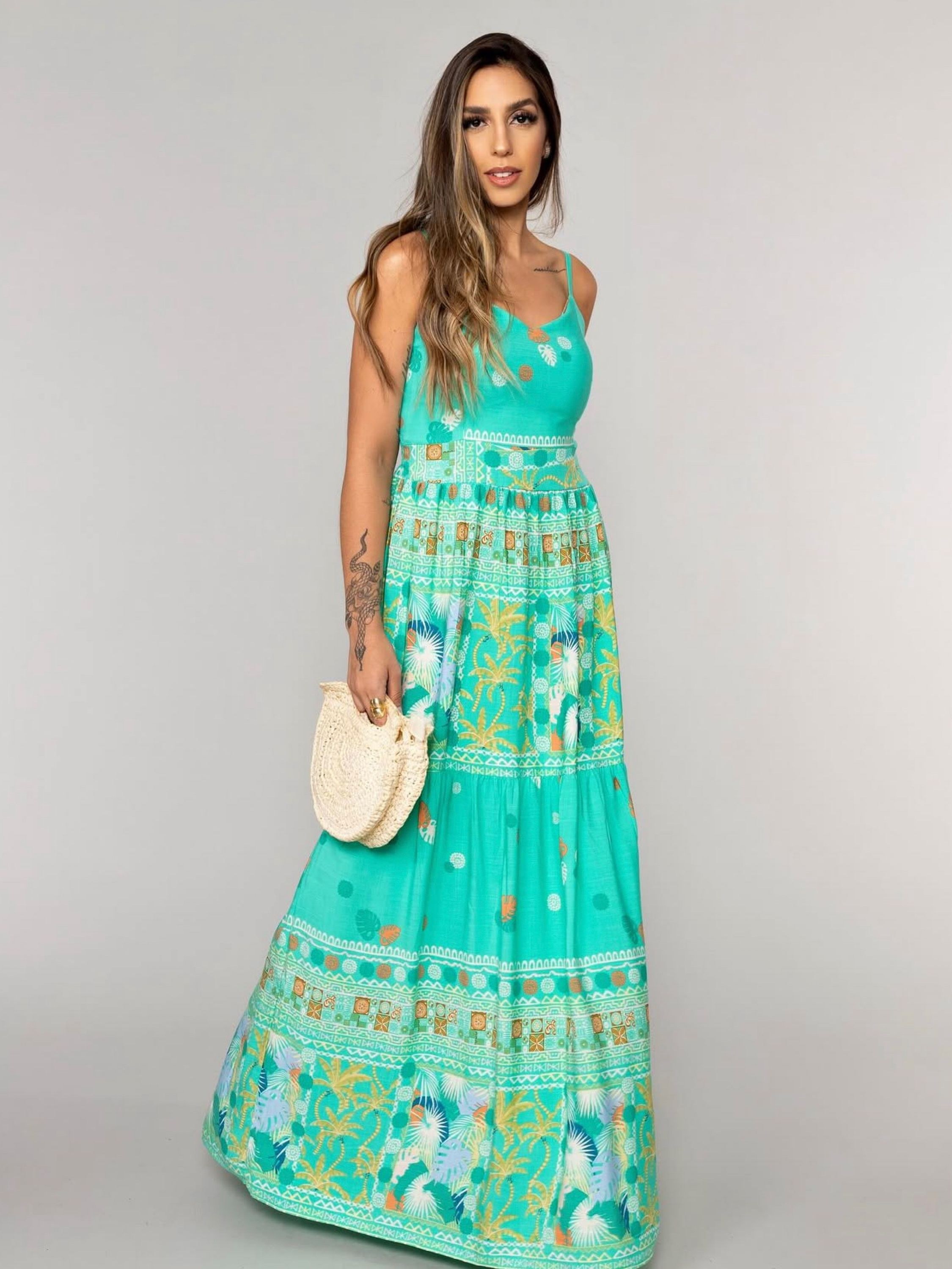 Vestido Longo estampas variadas