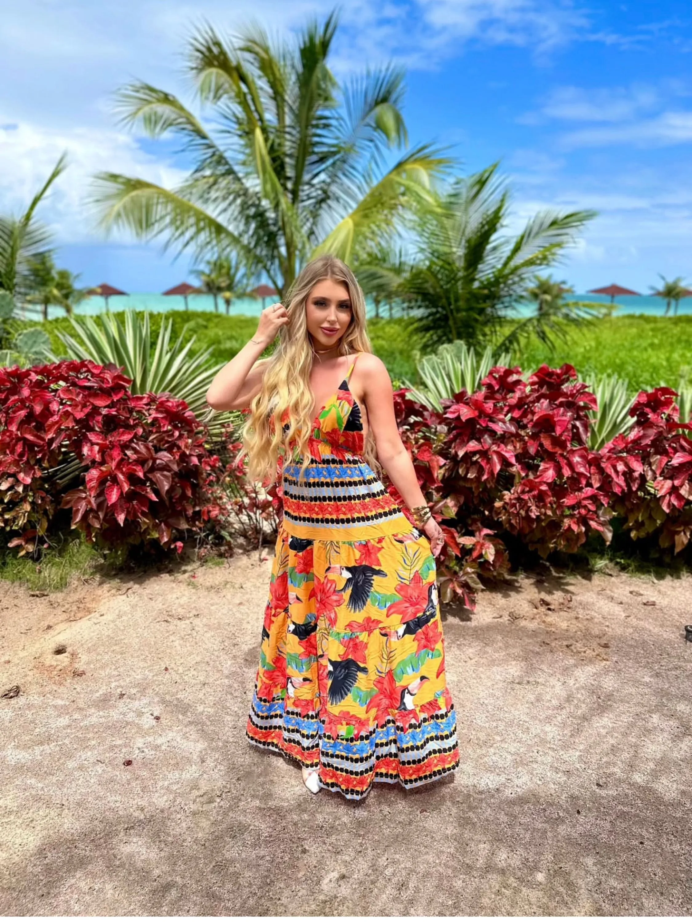Vestido longo estampas variadas
