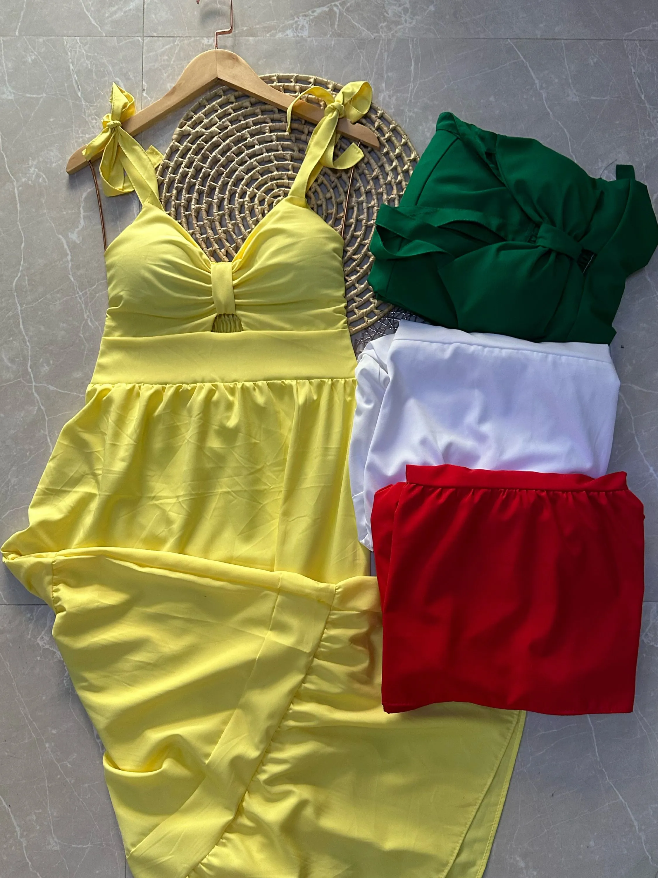 Vestido longo com bojo