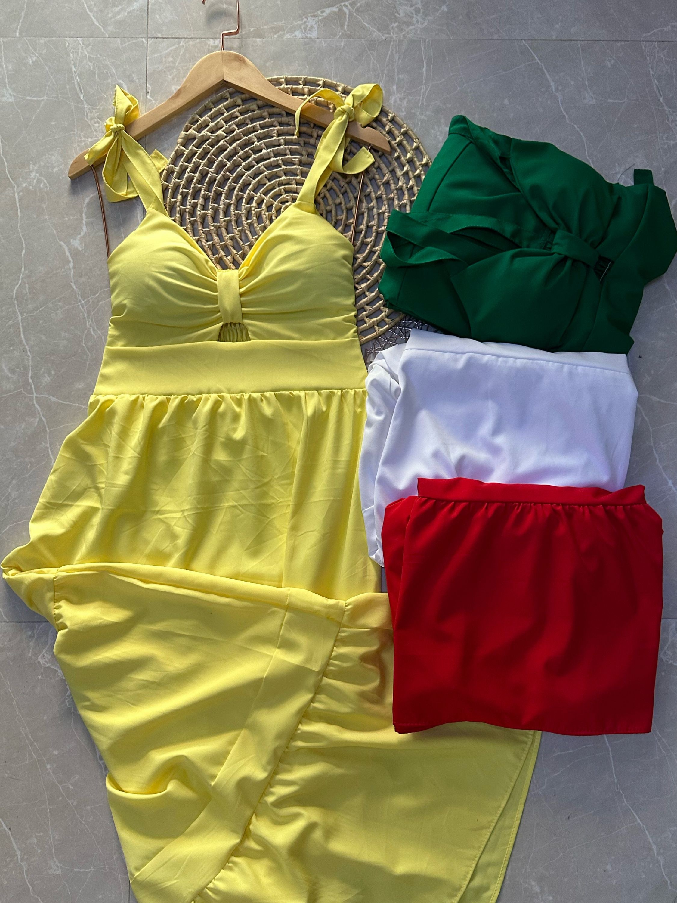 Vestido longo com bojo