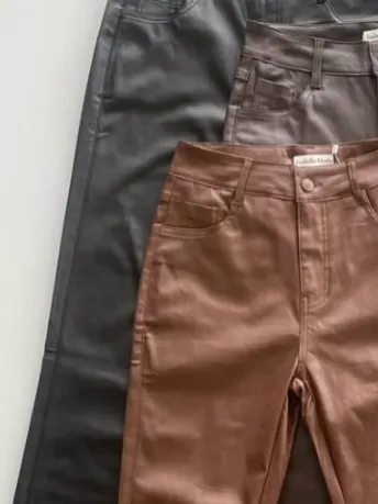 Calça Feminina Resinada Skinny P/M G/GG