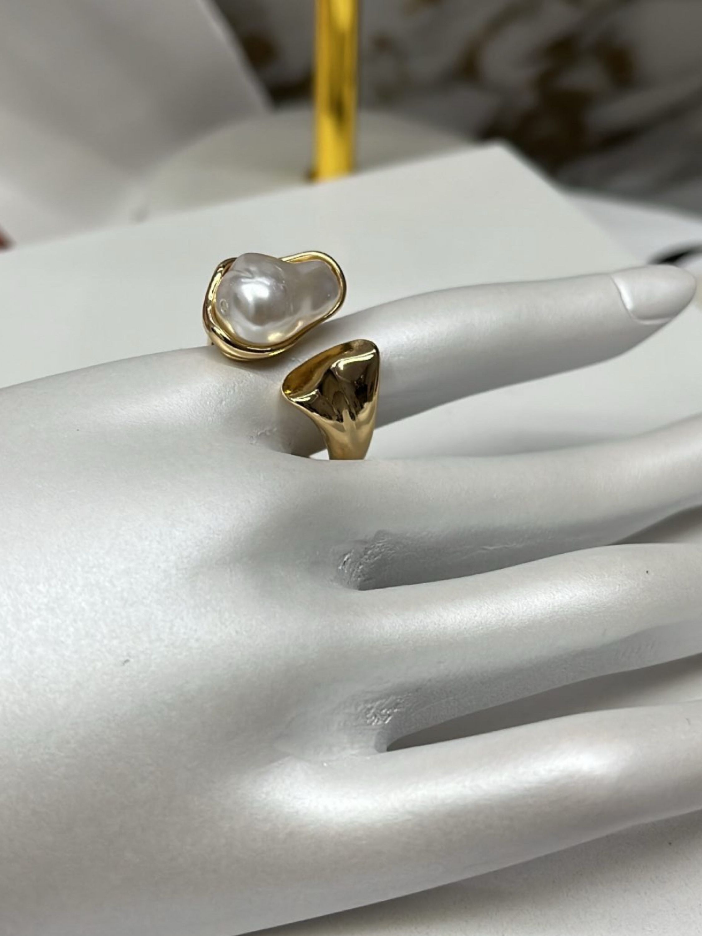 Anel ajustável pérola orgânica