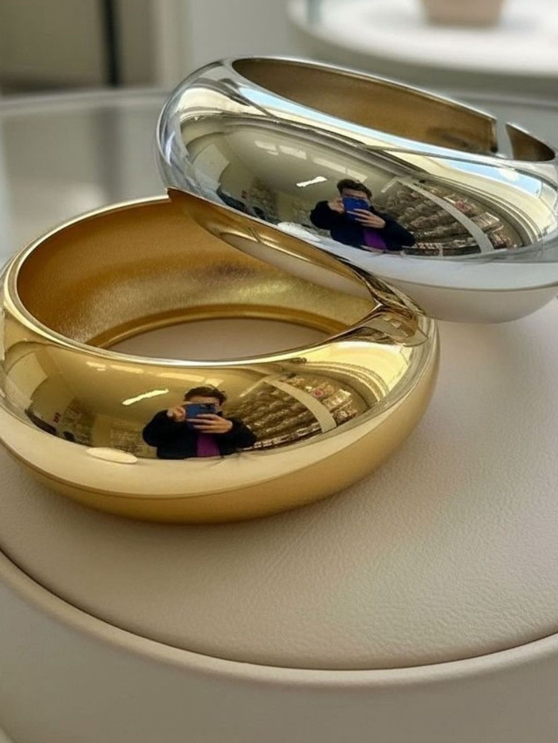 Bracelete Mulheres no Poder Banho Prata e Dourado