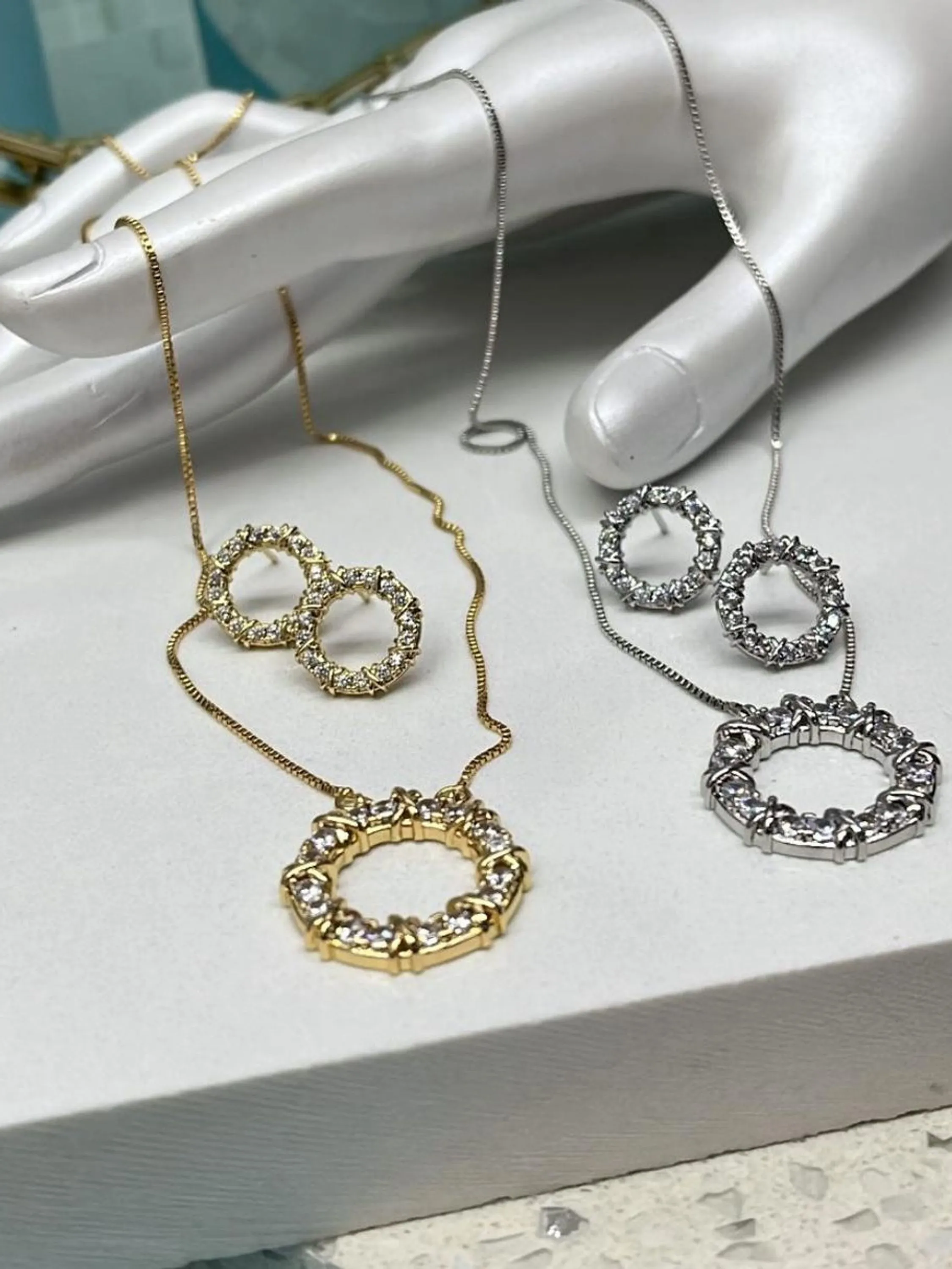 Kit Colar E Brinco Strass Brilhante