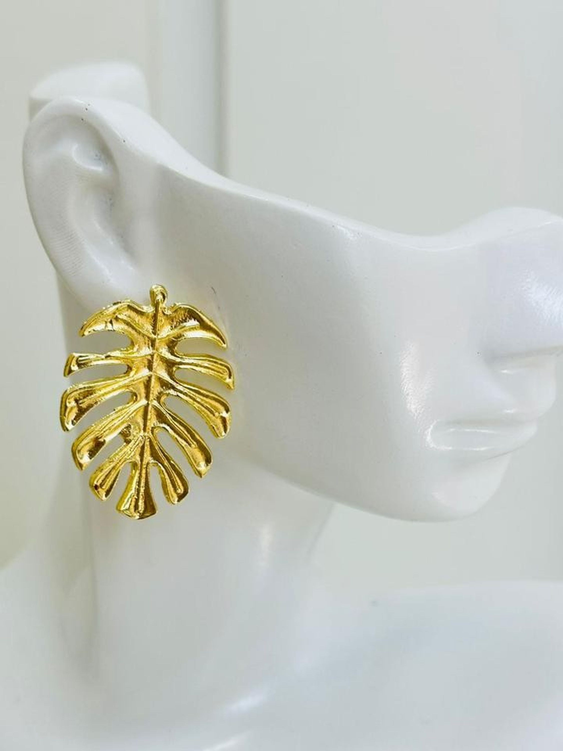 Brinco Costela de Adão Dourado