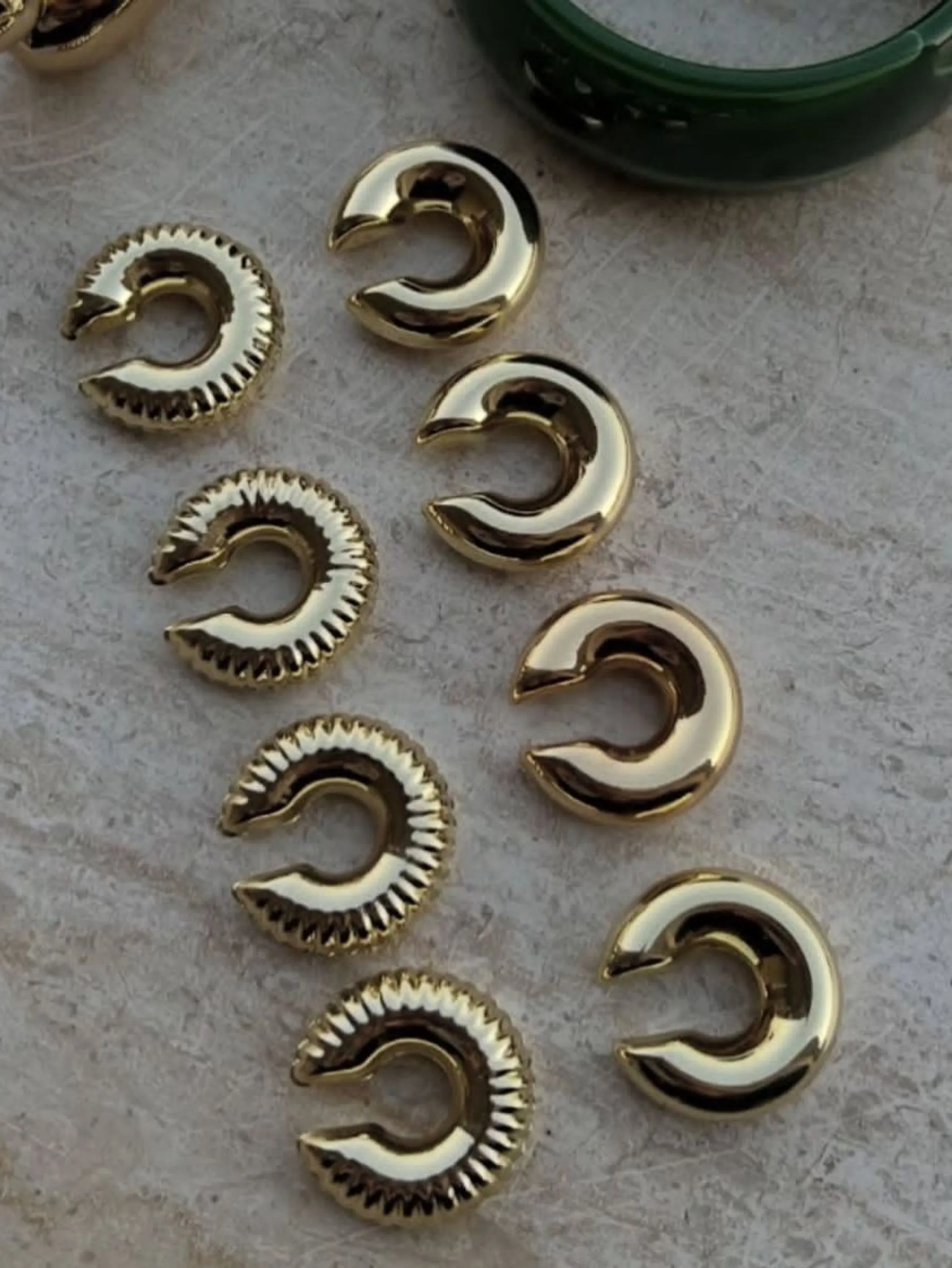 Kit 2 Piercing Fake Dourado